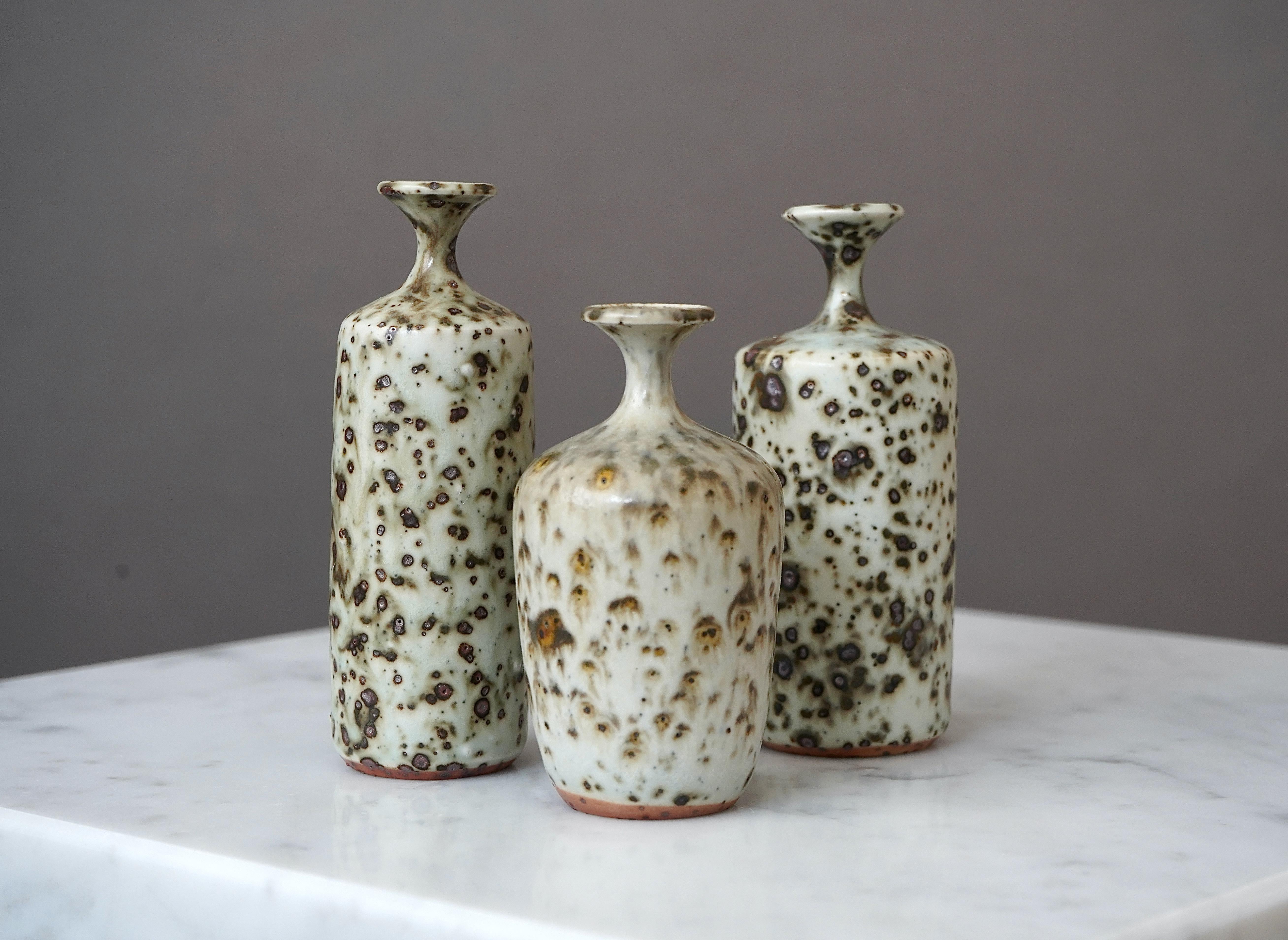 Set of 3 Stoneware Vases by Swedish Ceramist Rolf Palm, 1973 For Sale 1