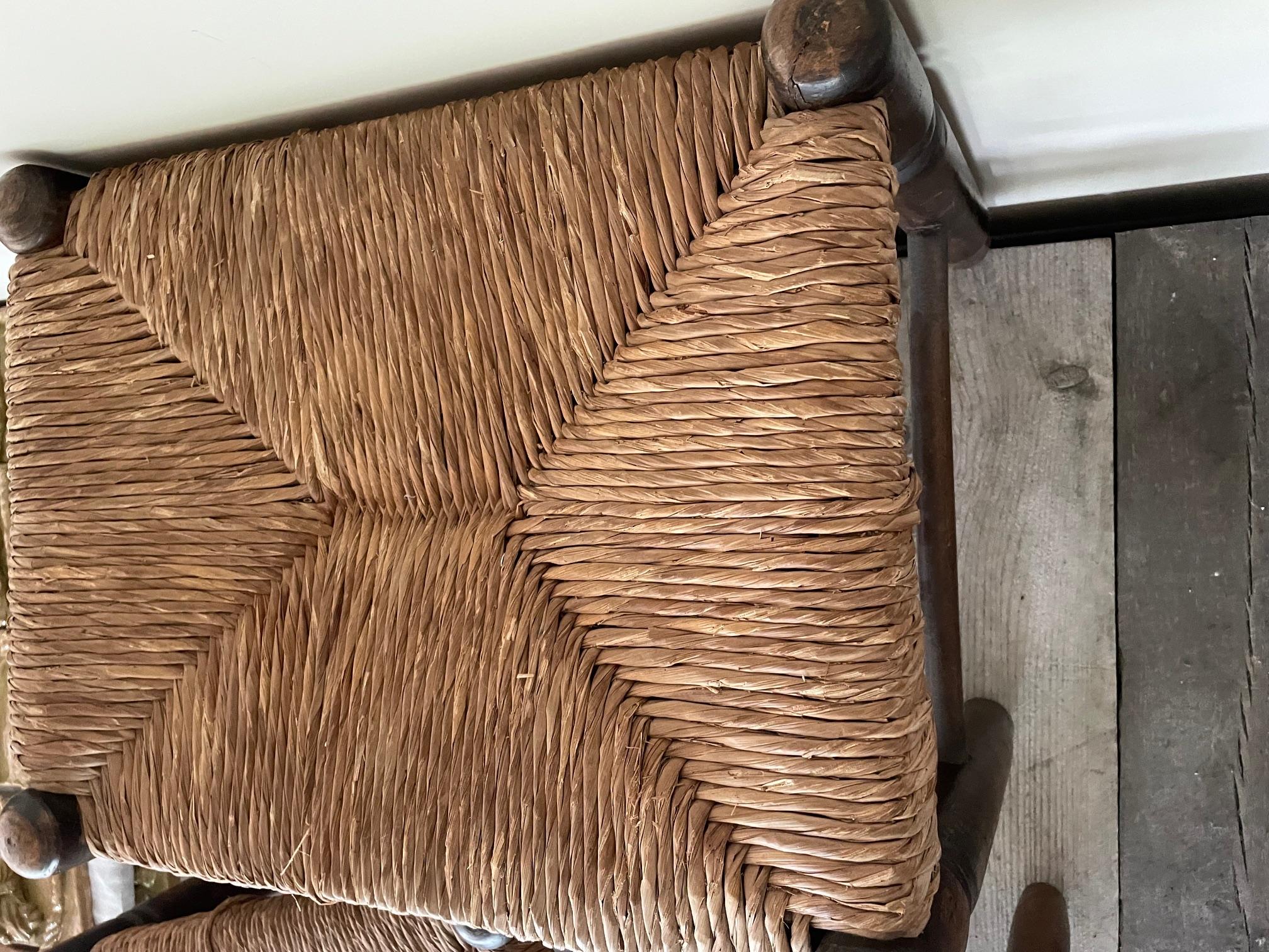 Paille Ensemble de 3 tabourets en paille en vente