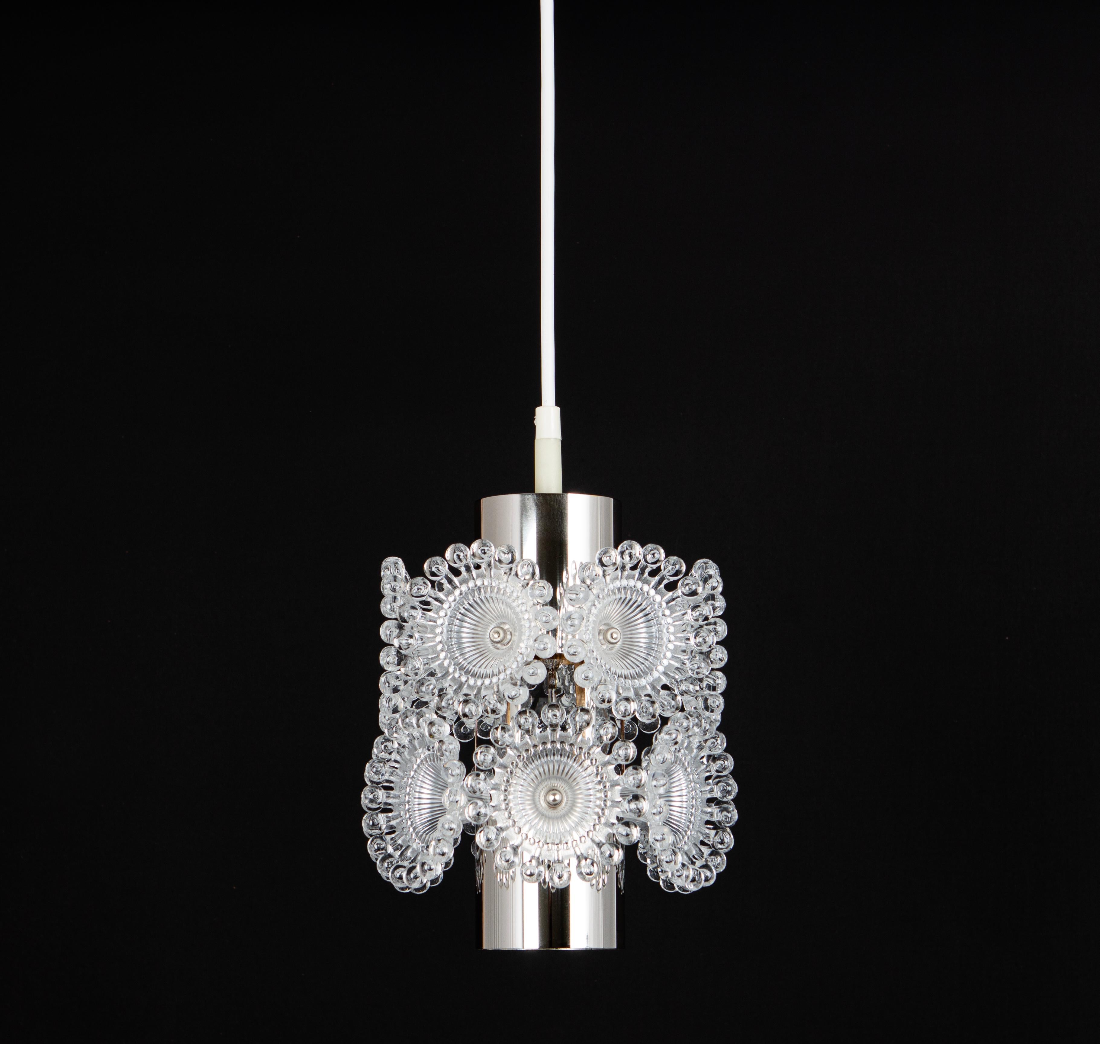Set of 2 Stunning Petite Floral Chrome Sputnik Pendant lights, Germany, 1960s 4