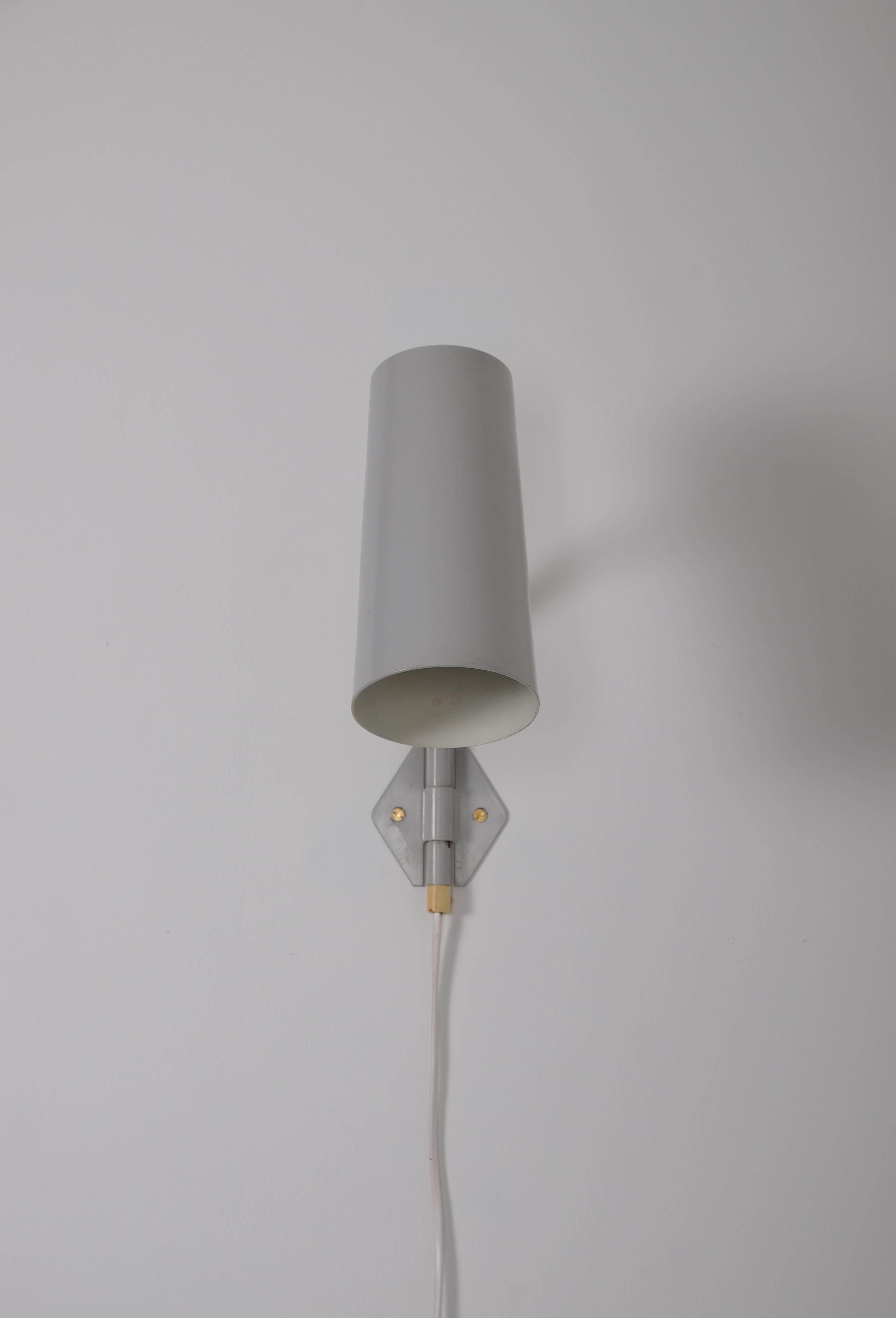 Suédois Ensemble de 3 lampes murales The Moderns Modernity par Böhlmarks, années 1950 en vente