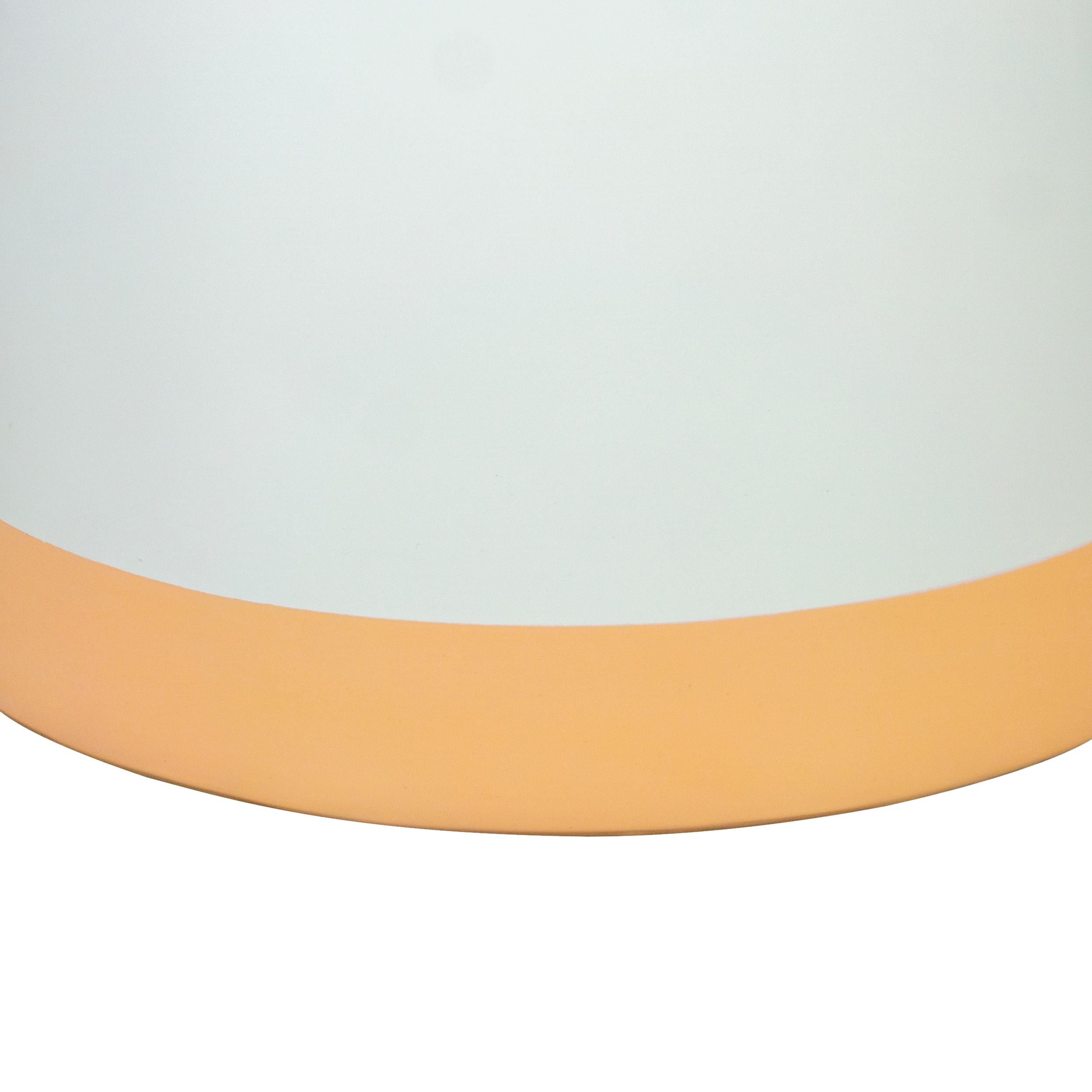 Ensemble de 3 tables avec laque bicolore et plateaux en noyer massif façonné en vente 6