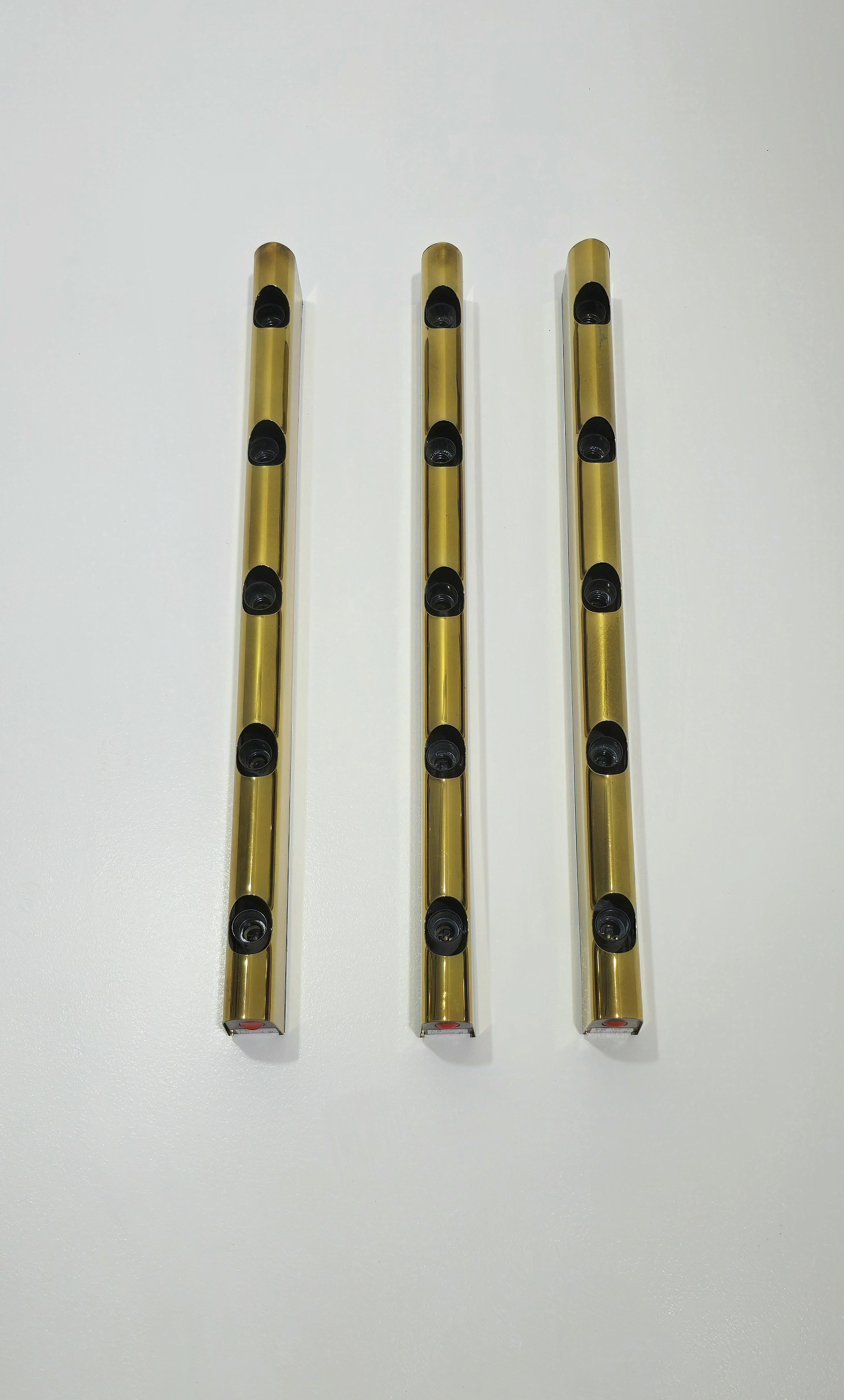 Set di 3 lampade da parete Targetti Sankey in alluminio design anni '70 Mid-Century Modern in vendita 2