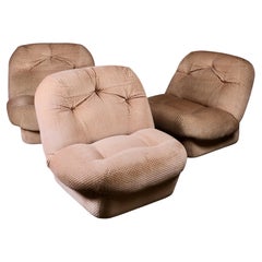 Ensemble de 3 fauteuils en velours texturé, fabriqués en France, années 1970