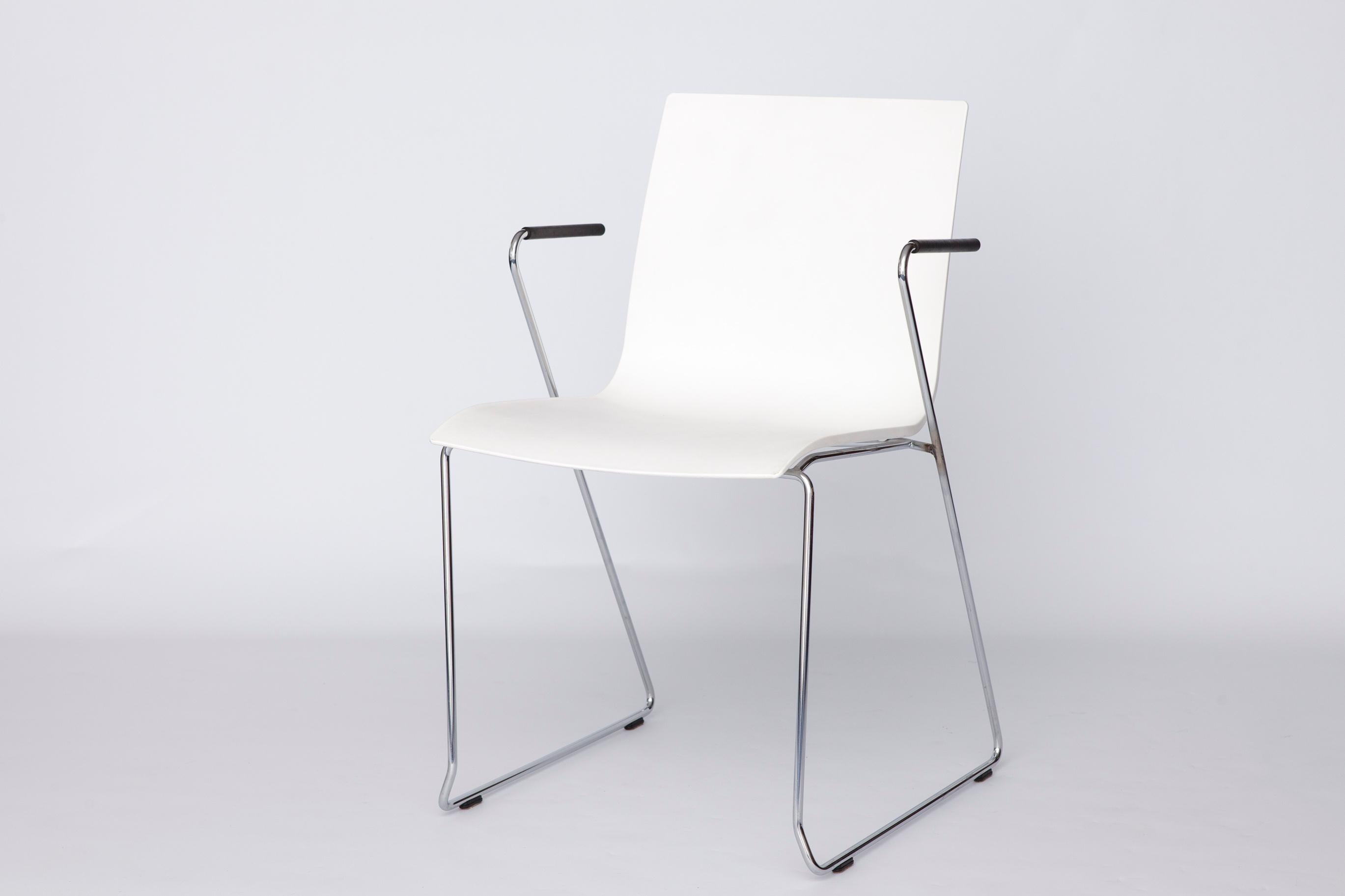 Satz von 3 stapelbaren Thonet Stühlen - Vintage Konferenz- oder Esszimmerstühle, 2000er (Metall) im Angebot