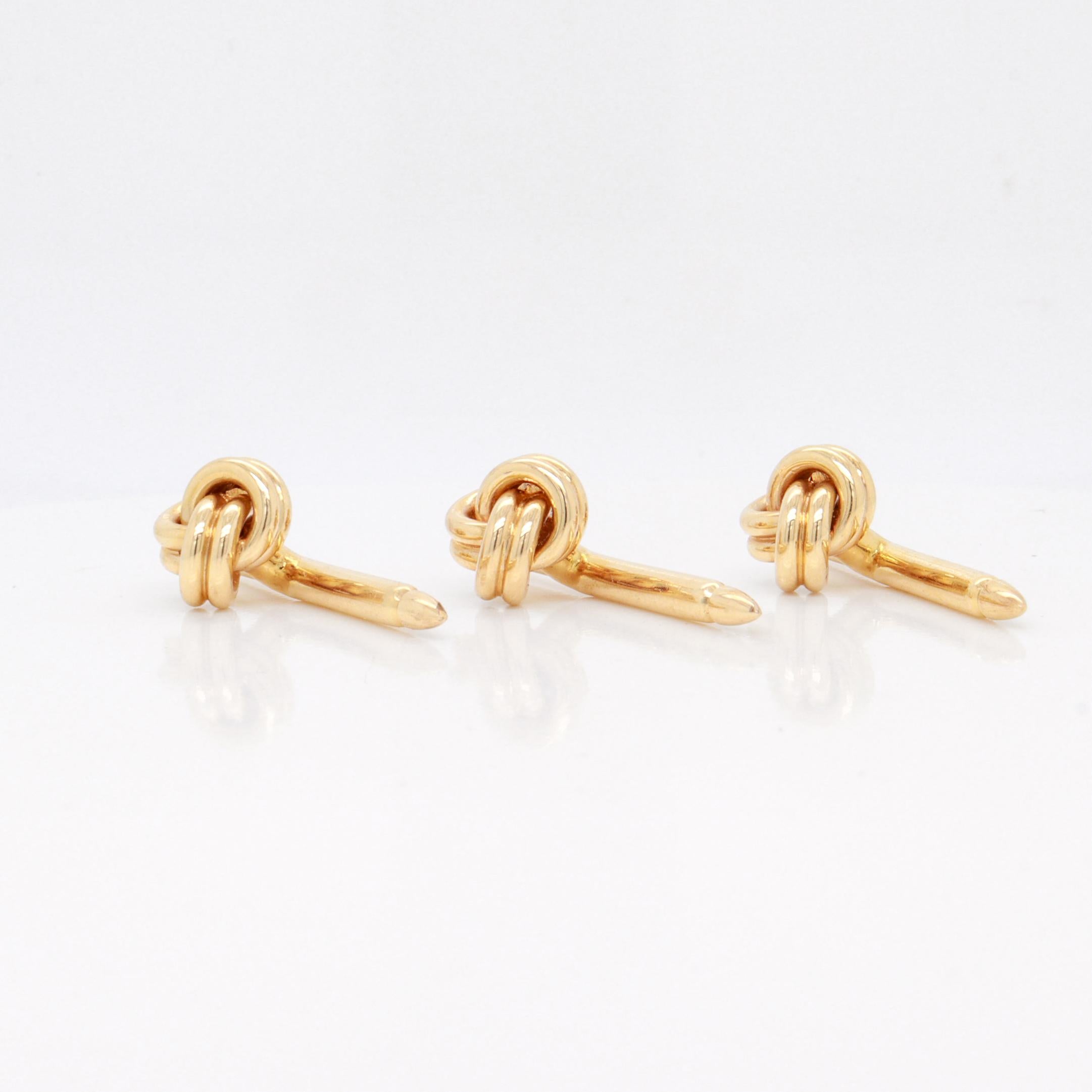 Set di 3 borchie o bottoni per camicia con doppio nodo di Tiffany & Co. in oro 14k In condizioni buone in vendita a Philadelphia, PA