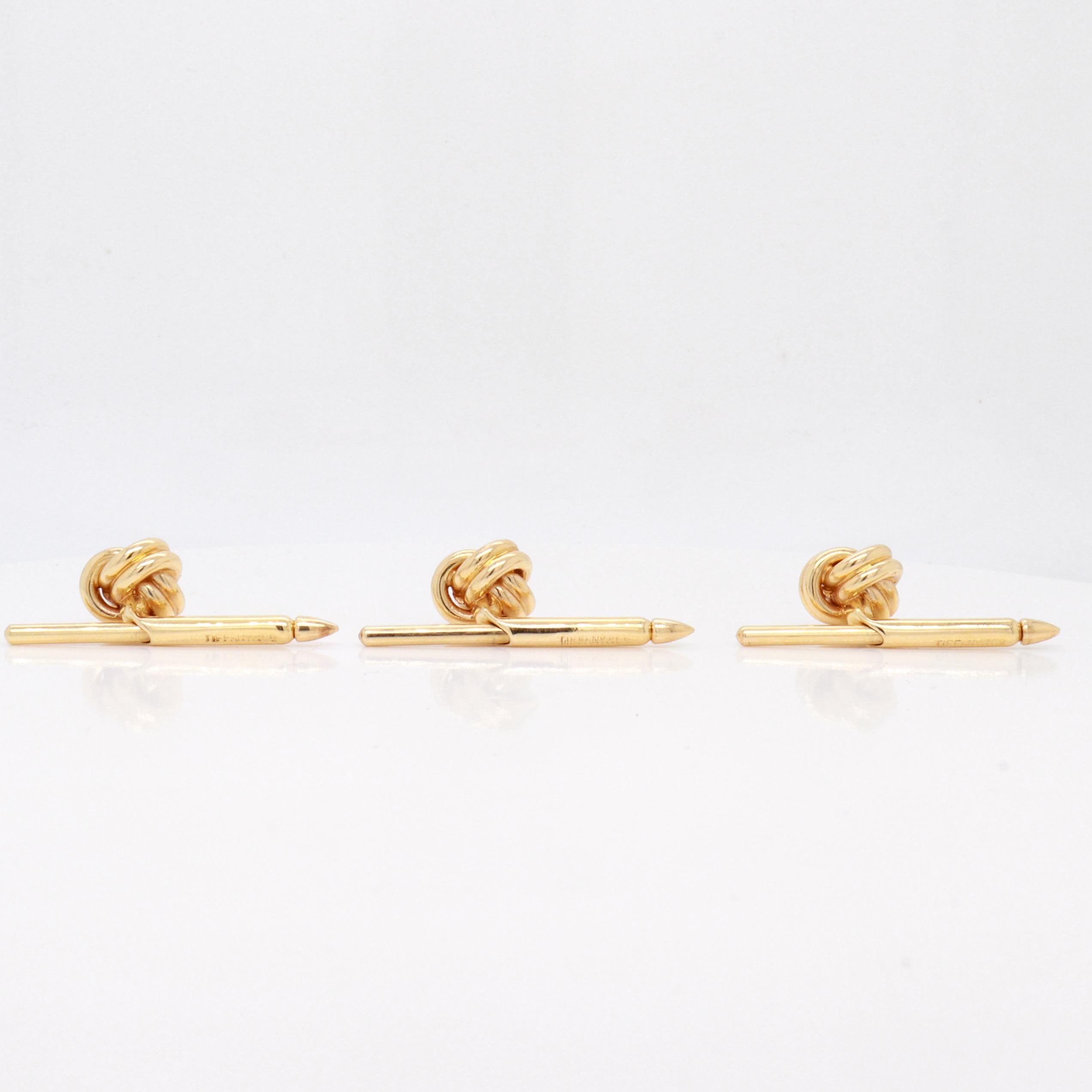 Set di 3 borchie o bottoni per camicia con doppio nodo di Tiffany & Co. in oro 14k in vendita 4