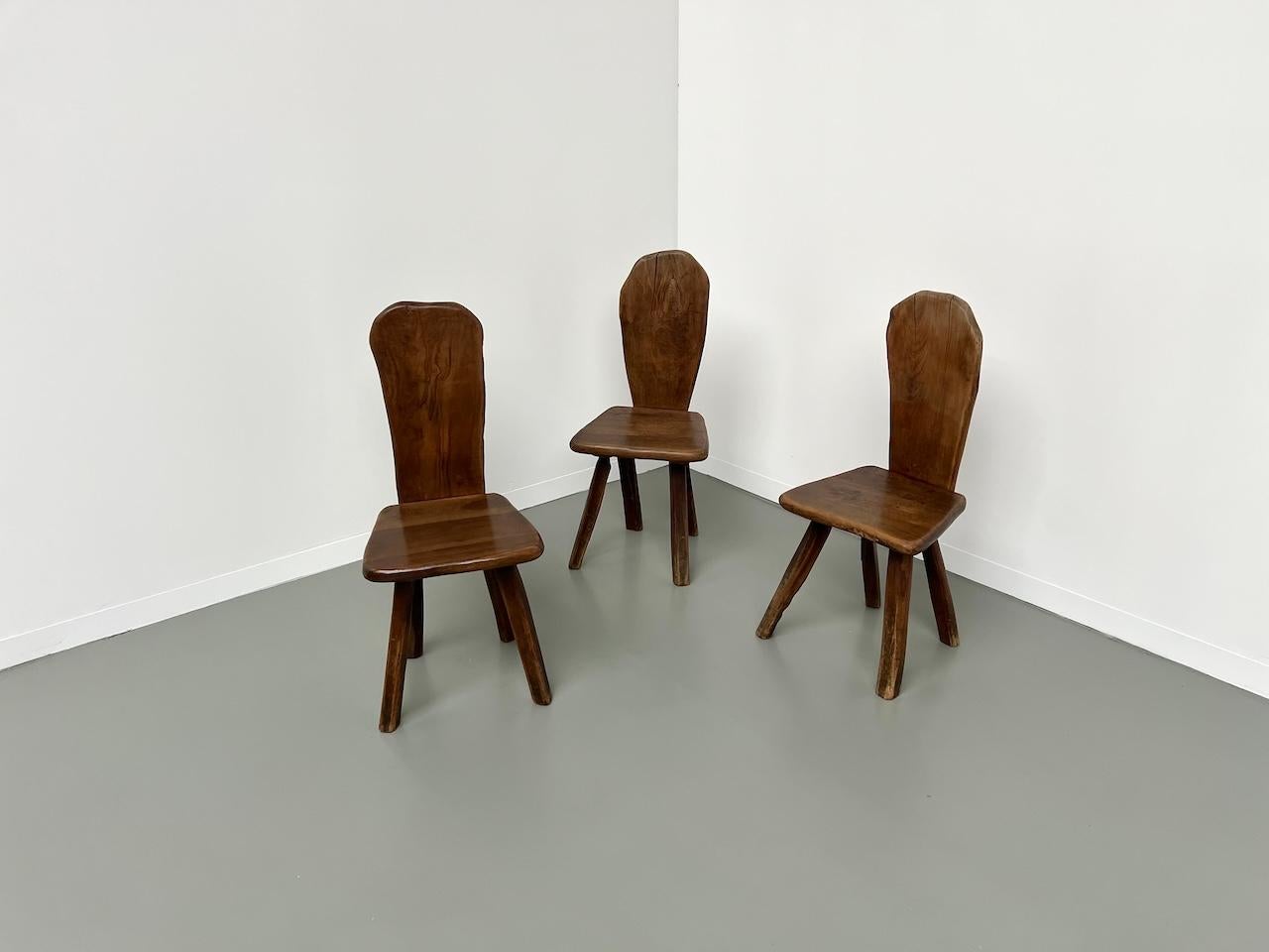 Brutalist Set of 3 Tony Bain olive wood chairs, France 1960