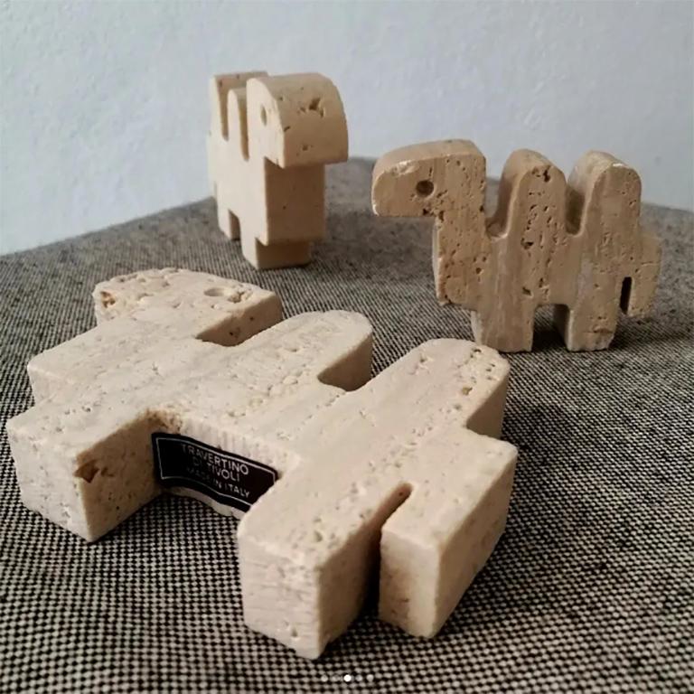 Mid-Century Modern Set of 3 Travertine Camels by Fratelli Mannelli, 1960
