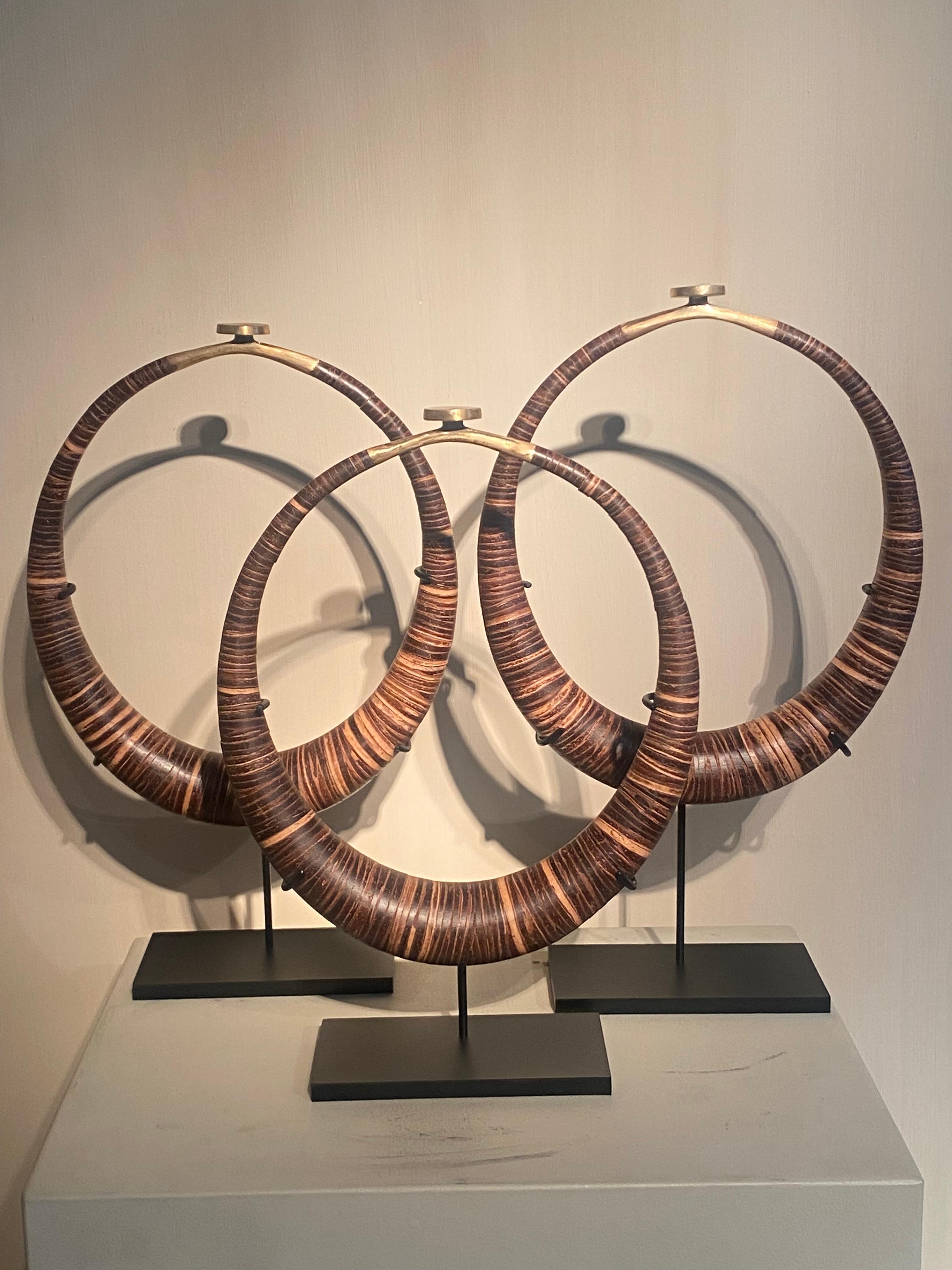 Indonésien Ensemble de 3 colliers tribaux en vente