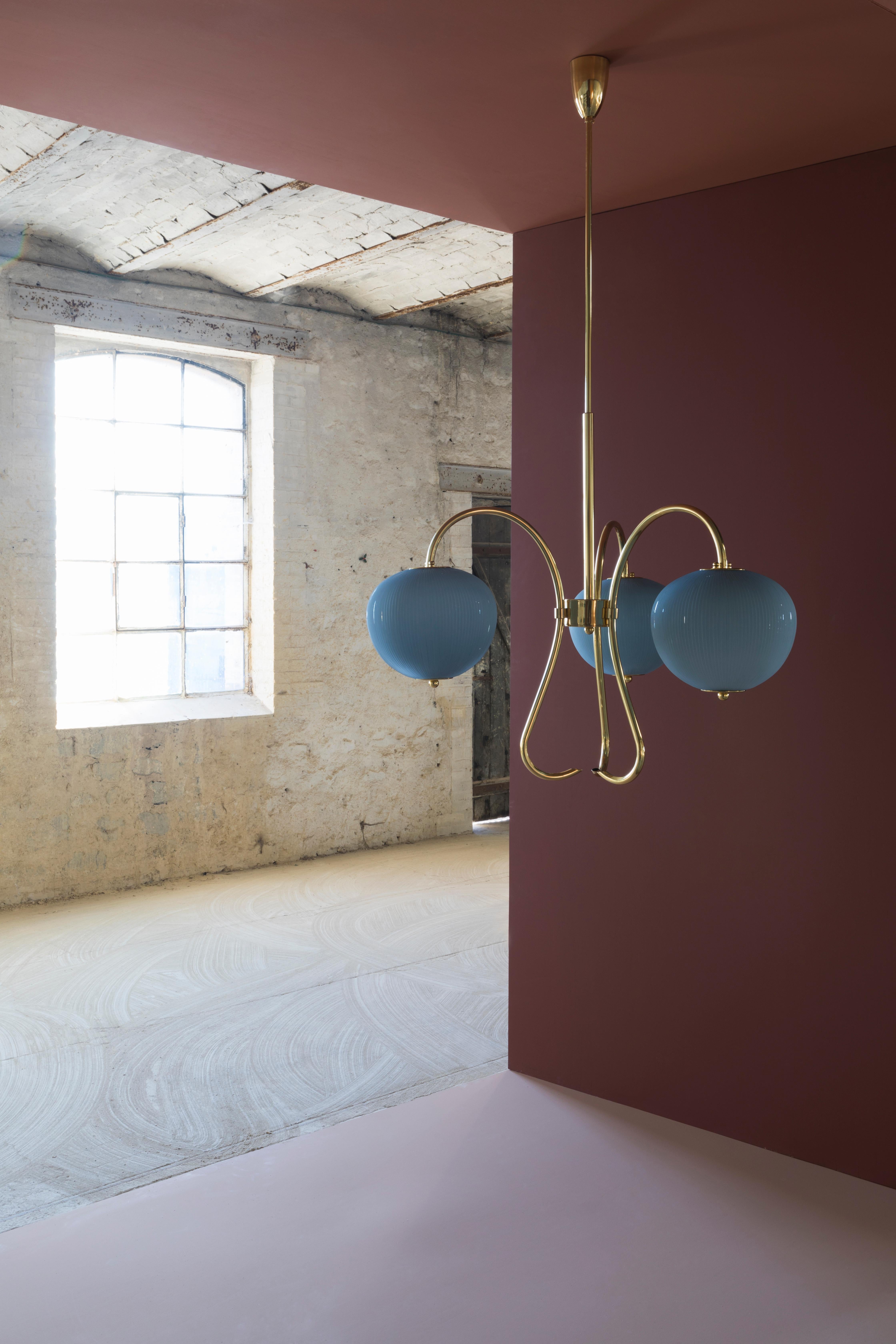 Set of 2 Triple Chandelier China 02 by Magic Circus Editions In New Condition For Sale In Geneve, CH