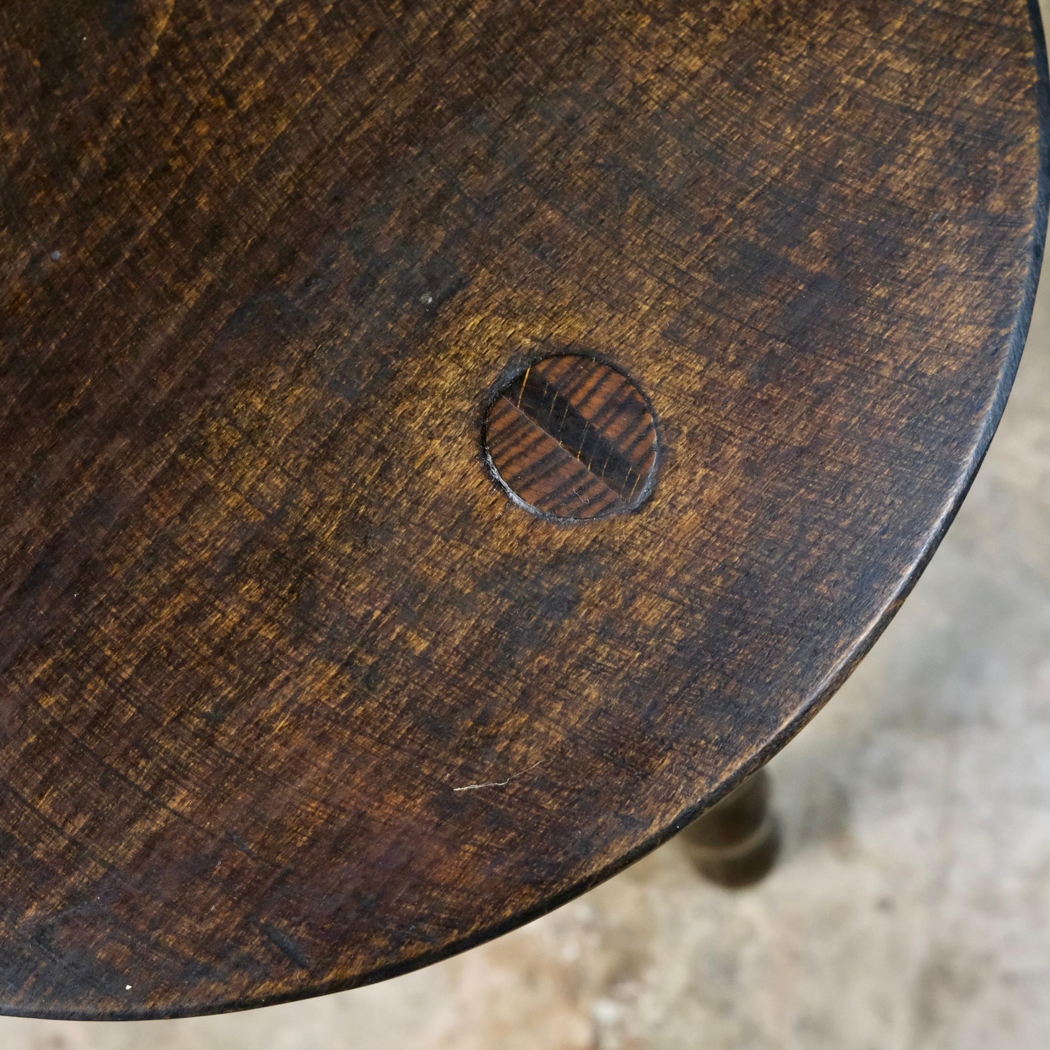 Set of 3 tripod farmer stools from France, 1940s 11