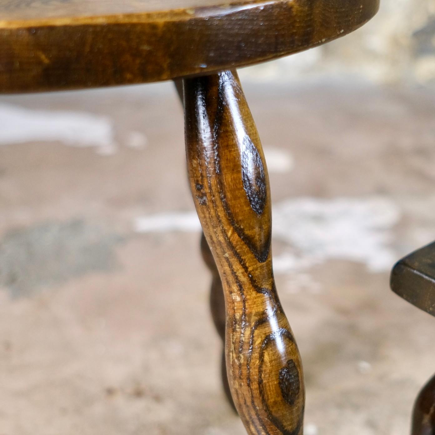 Set of 3 tripod farmer stools from France, 1940s 1