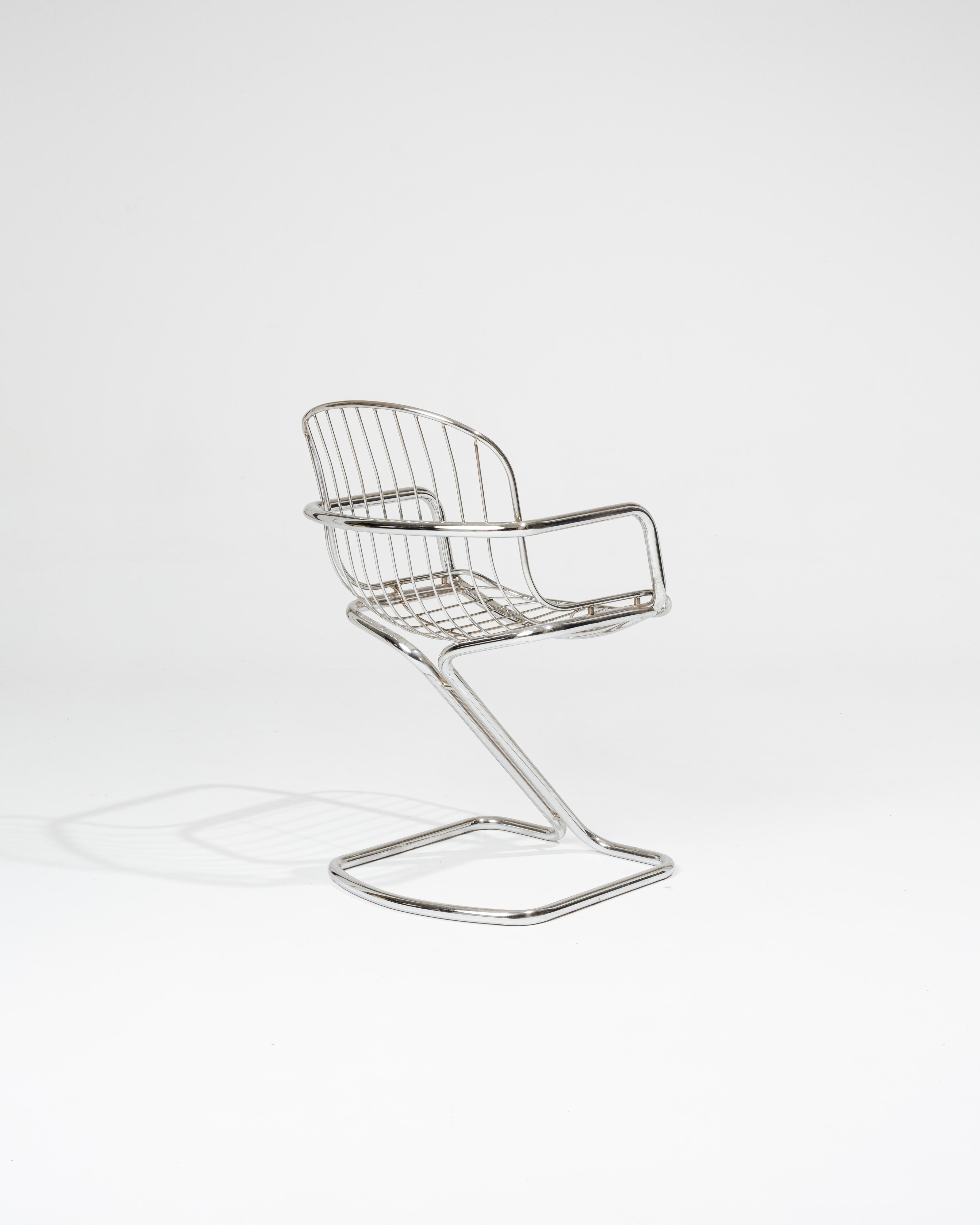 Late 20th Century Set of 3 tubular chrome chairs, 1970s For Sale