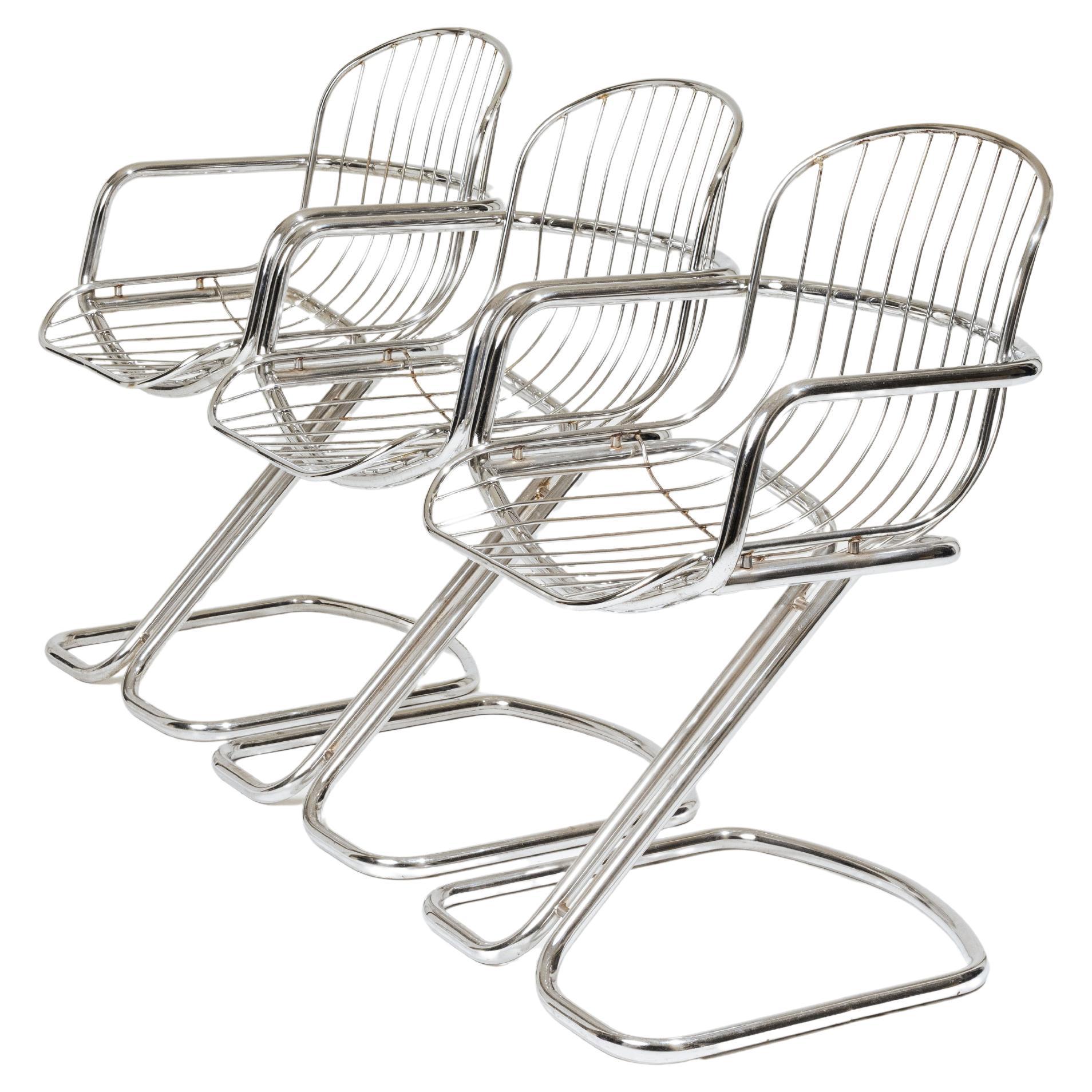 Set of 3 tubular chrome chairs, 1970s For Sale