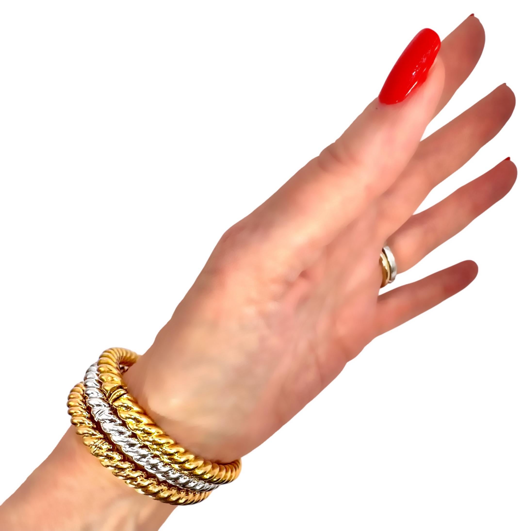 Set aus 3 ovalen Armbändern mit gedrehtem Seil und Scharnier 18K Gelb-, Weiß- und Roségold im Angebot 11