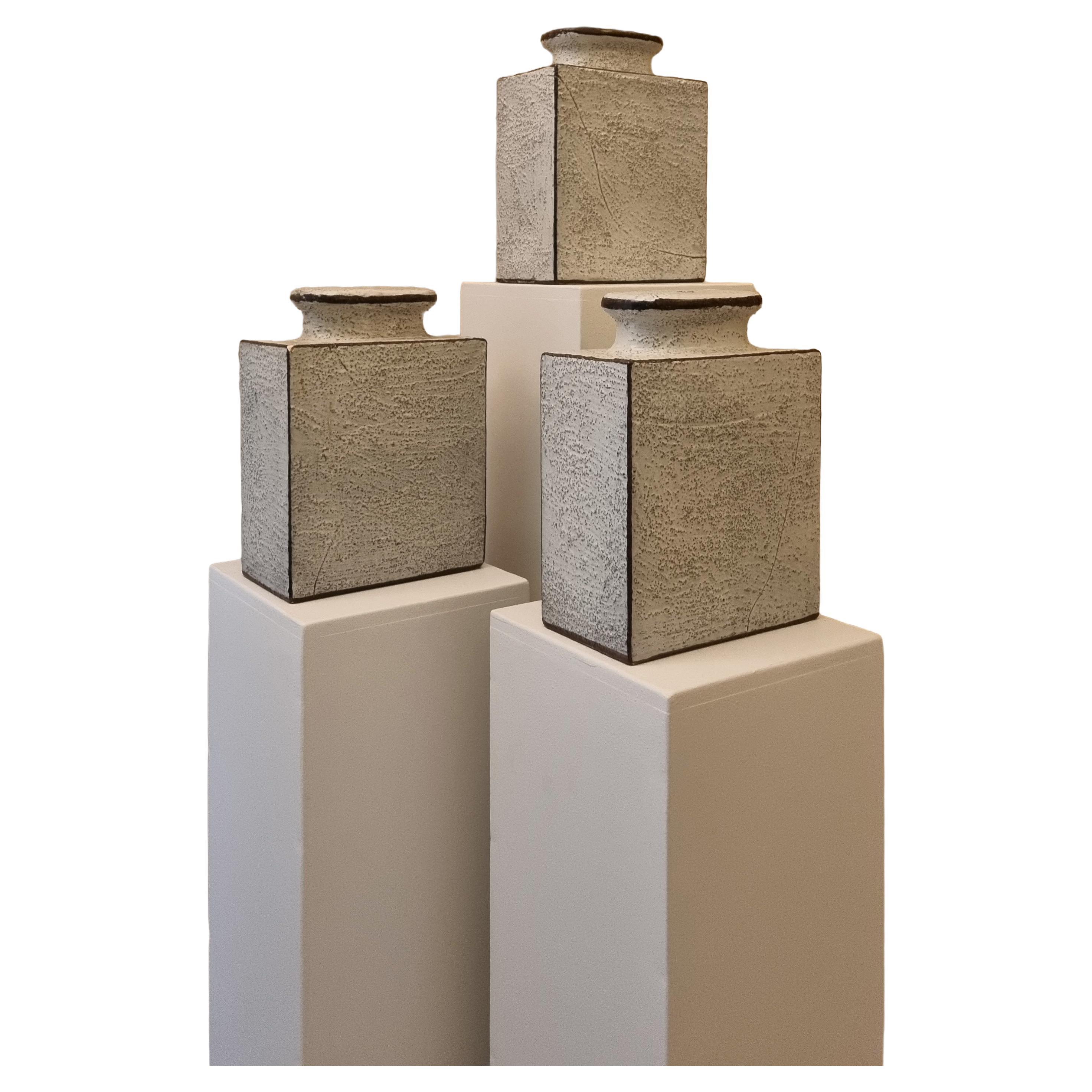 Satz von 3 Vasenfassungen, hergestellt von Ceramiche Bitossi Montelupo, 70er Jahre. im Angebot
