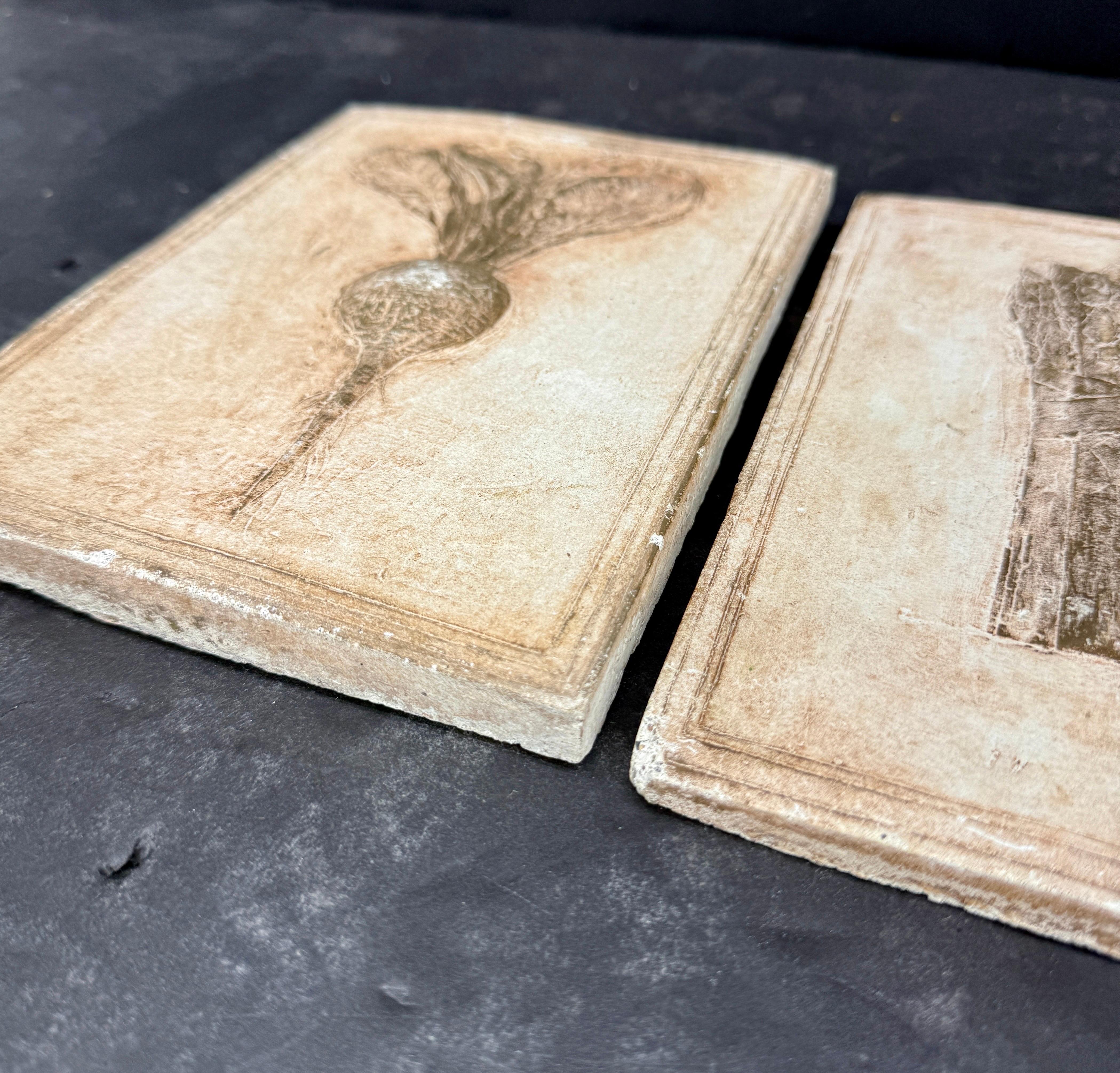 Set de 3 Azulejos de Cerámica con Motivo Vegetal Decoración de Pared Esculturas en venta 9