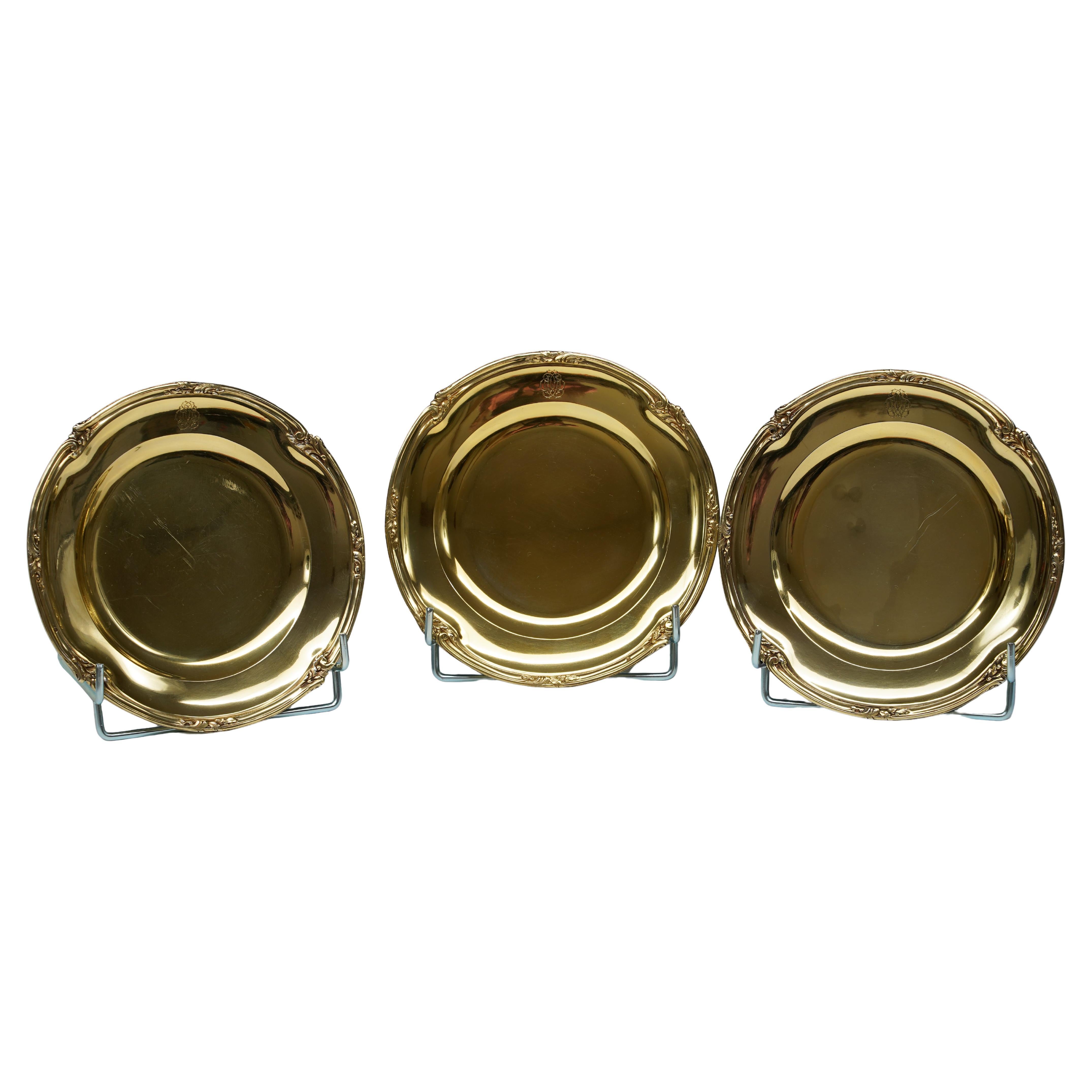 Set di 3 piatti in vermeil di L. Lapar, Francia, circa 1885 in vendita