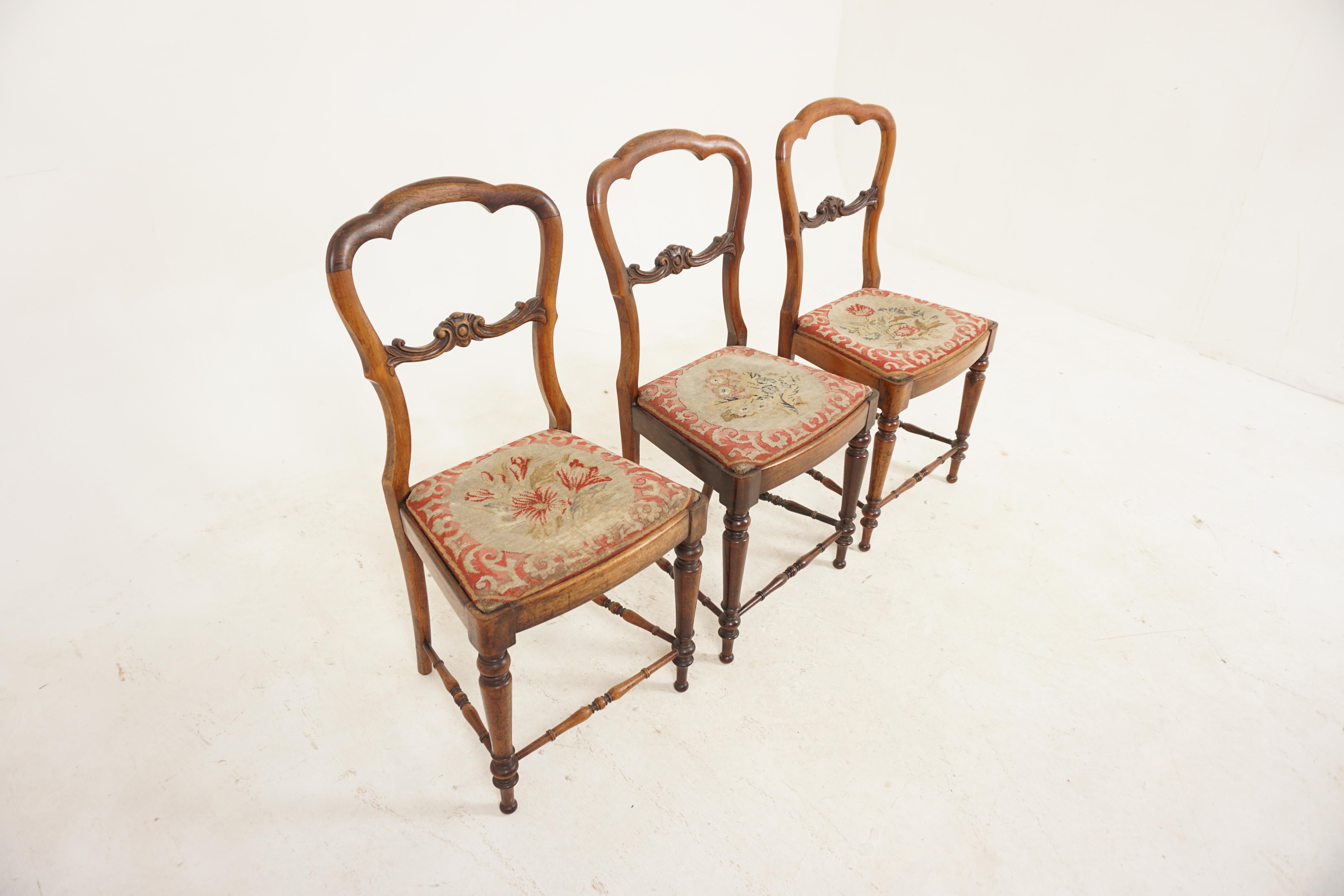 Scottish Set of 3 Victorian Carved Walnut Bedroom Side Chairs, Scotland, 1880
