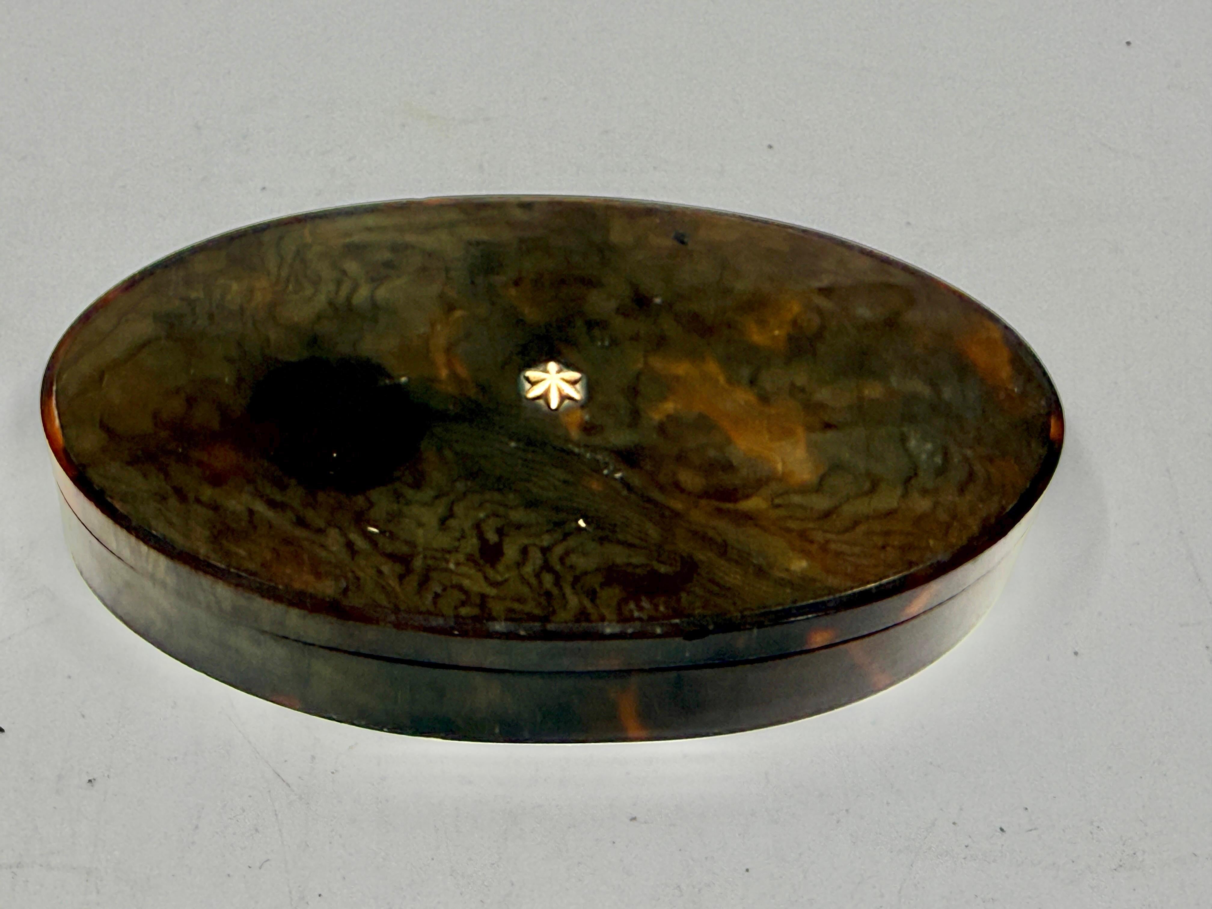 Set di 3 tabacchiere o trinket box vittoriane in Horn in vendita 6