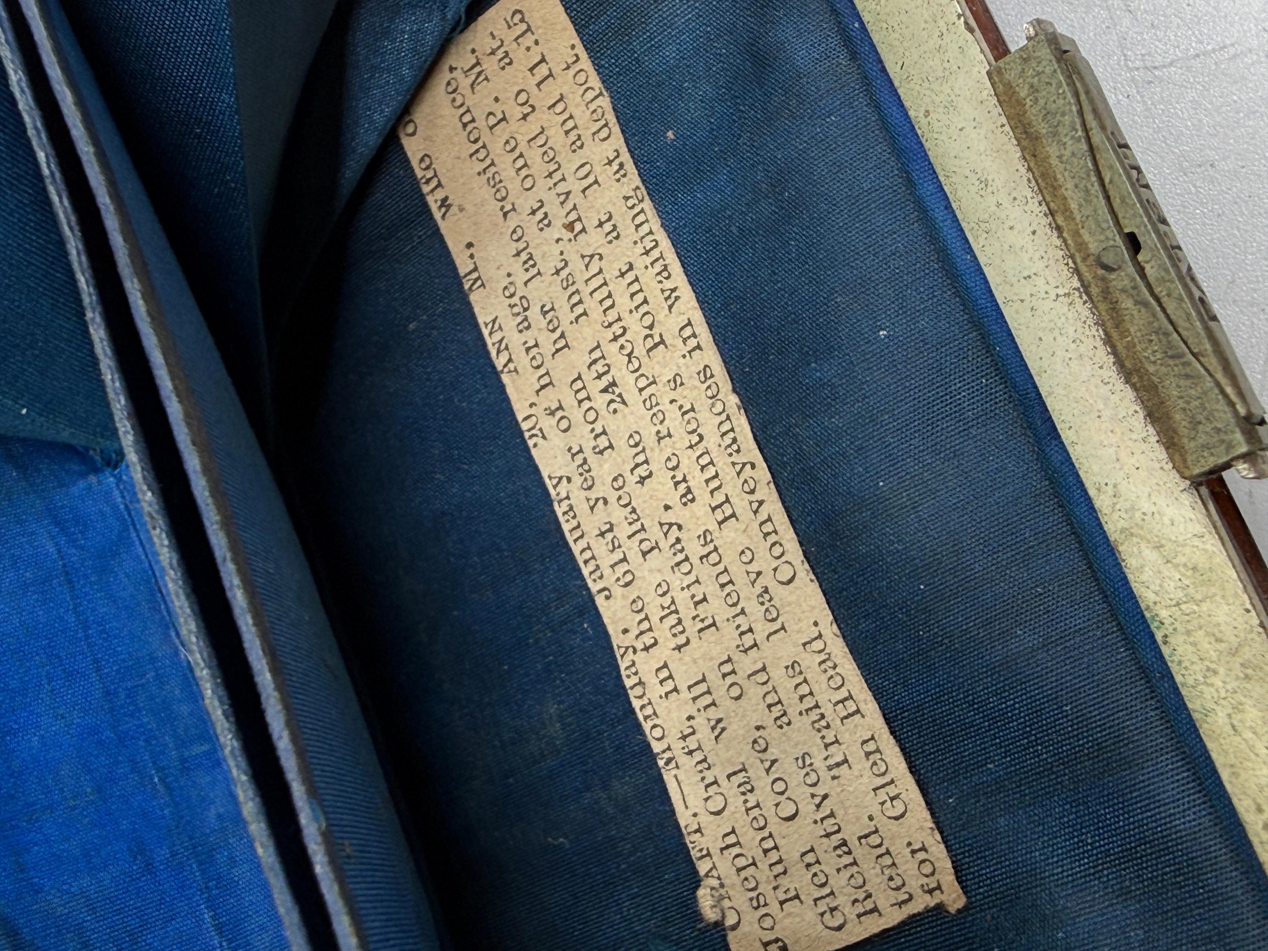 Corno Set di 3 tabacchiere o trinket box vittoriane in Horn in vendita