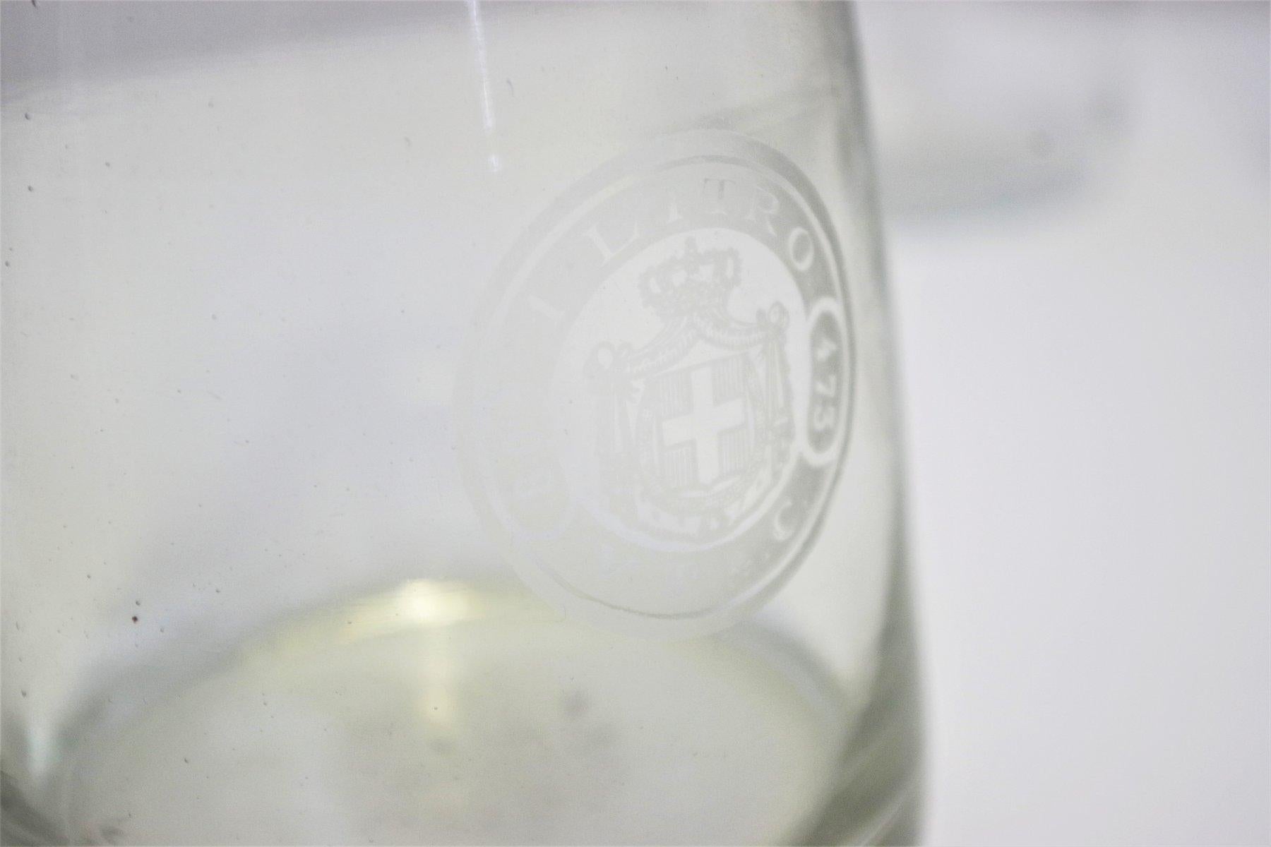 Mid-20th Century Ensemble de 3 pichets en verre des années 1950 - Transparence intemporelle en vente