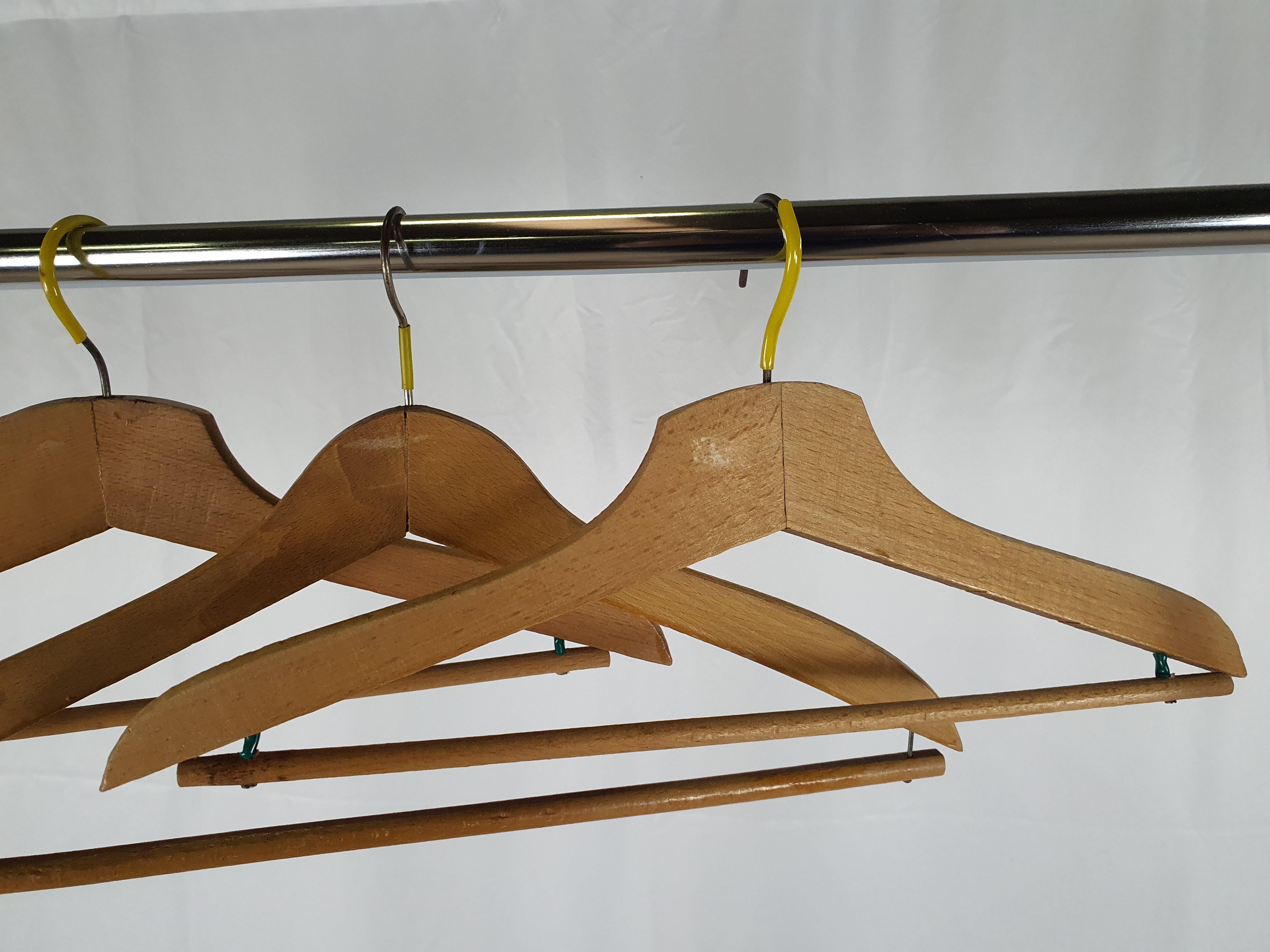 Set of three vintage hangers from the 1950s, entirely in wood with iron hanger.

Solid and robust, they can also be used as furnishing and design elements hung in various rooms of the house.