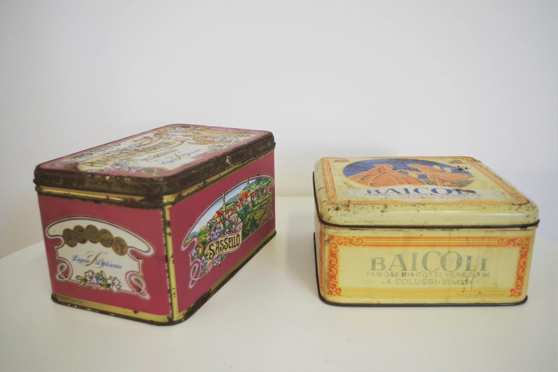 Lot de 3 boîtes à biscuits vintage des années 1960 - Charme du milieu du siècle pour les collectionneurs en vente 10