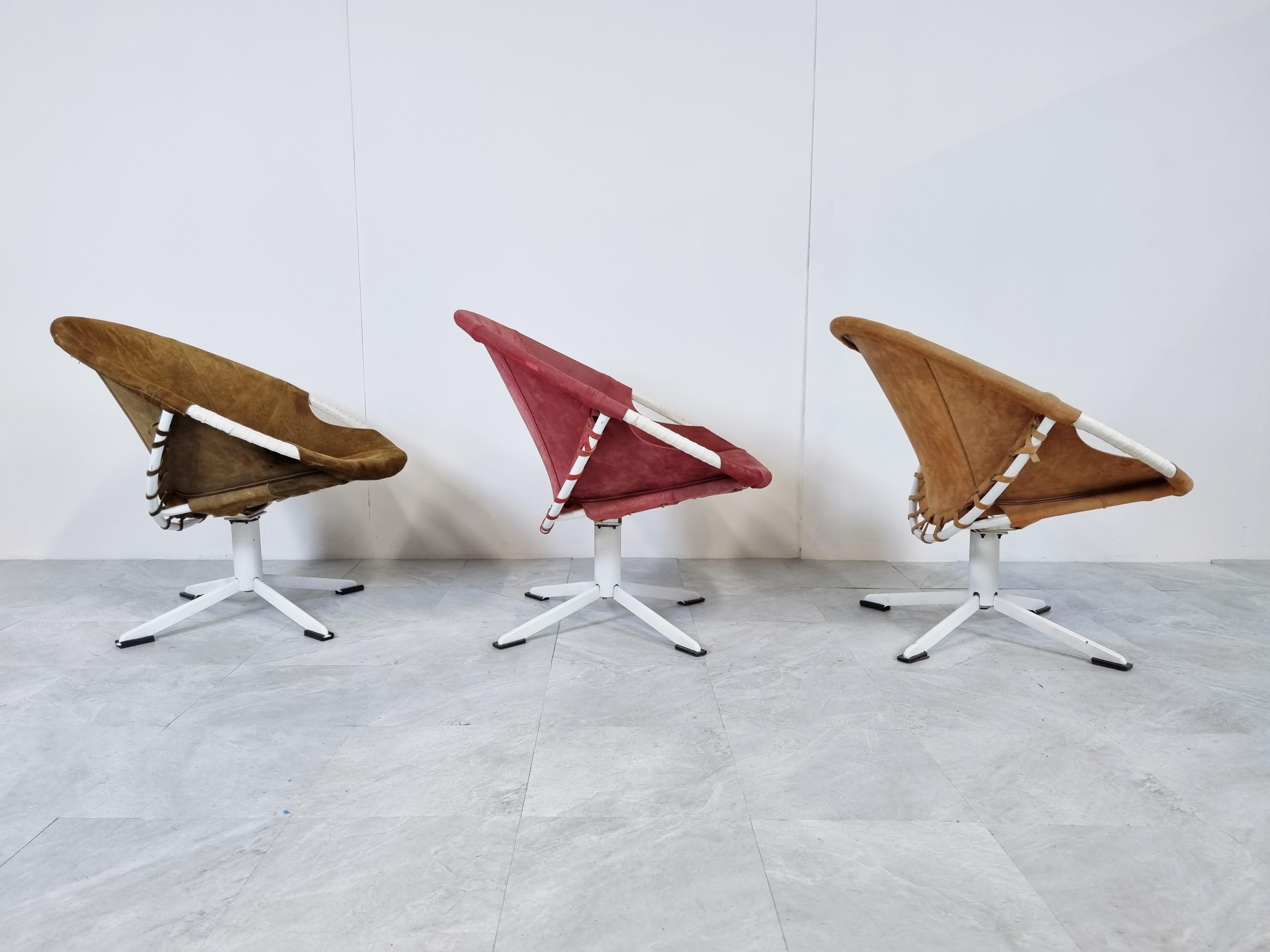 Mid-Century Modern Set of 3 Vintage Balloon Chairs by Lush & Co, 1960s