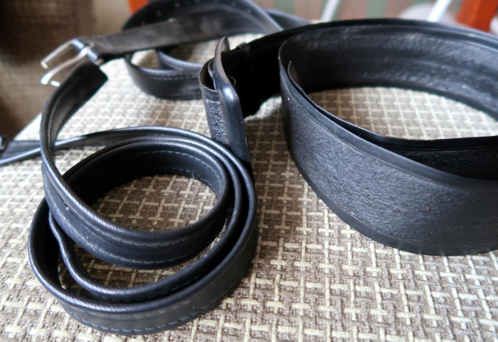 Set di 3 cinture vintage dall'URSS: Eleganza senza tempo in nero - Circa anni '70, 1J95 in vendita 5