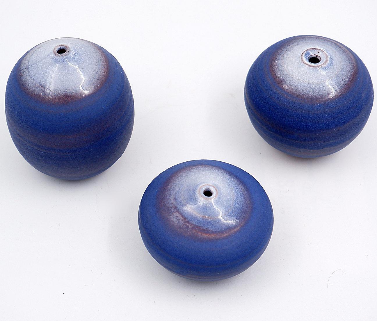 Satz von 3 blauen Miniaturen aus Keramik von Antonio Lampecco - Belgien im Angebot 4