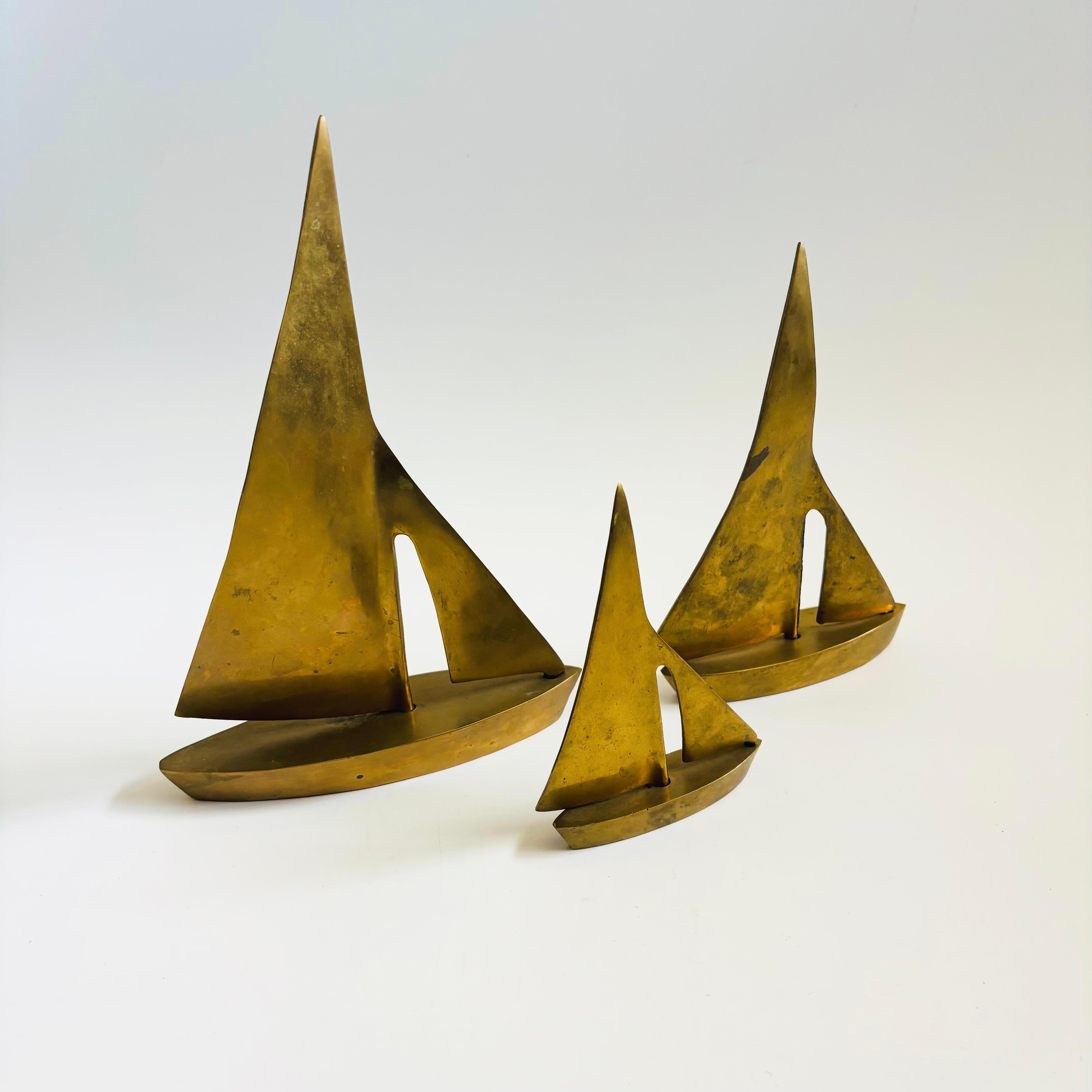 Set di 3 velieri in ottone vintage 3