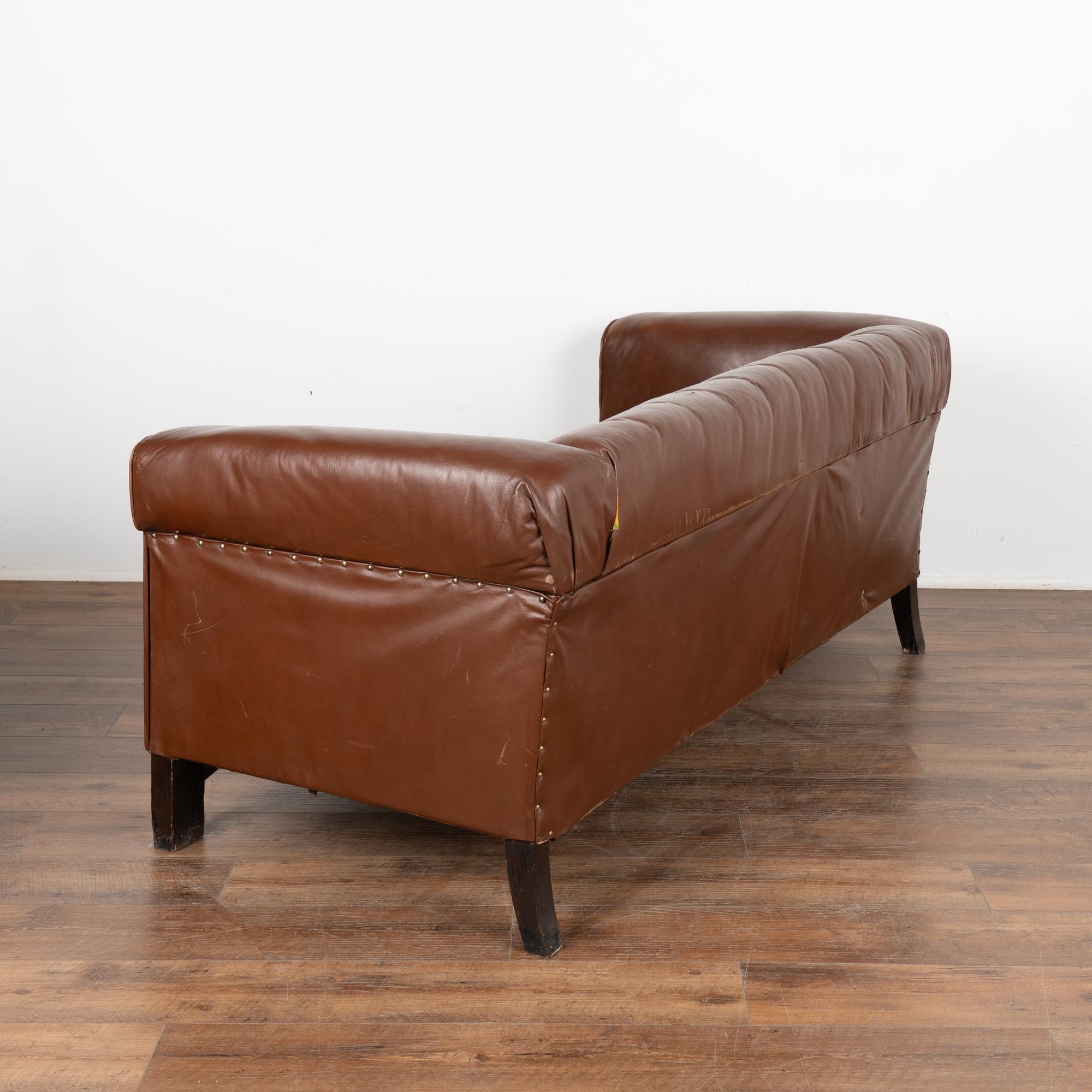 Set of 3, Vintage Brown Leather Sofa and Pair of Club Chairs, Denmark circa 1960 For Sale 6