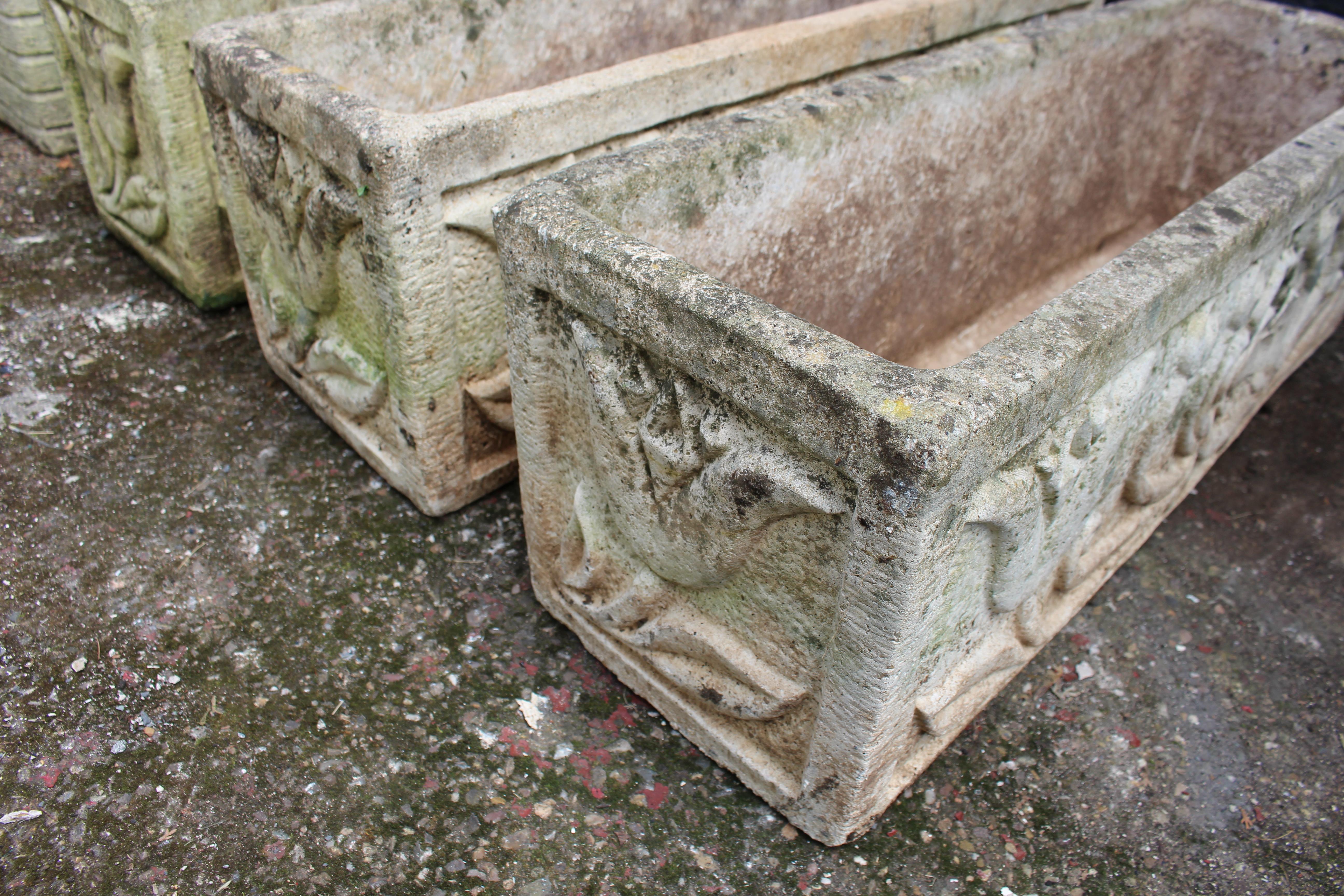 Set of 3 Vintage Cast Stone Planters In Good Condition For Sale In Worcester, GB
