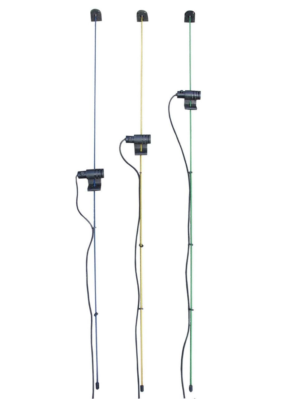 Fontana Arte tre lampade da soffitto Shangai di tre colori diversi, giallo, verde e blu, di CP&PR design anno '60 

 Buone condizioni vintage per tutto il set.