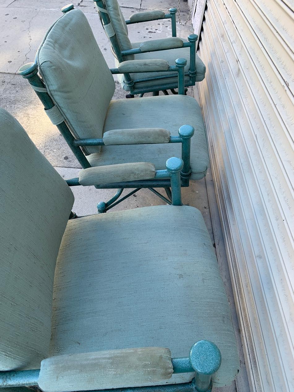 Set of 3 Vintage Chairs by Minson Made in the USA In Fair Condition In Los Angeles, CA