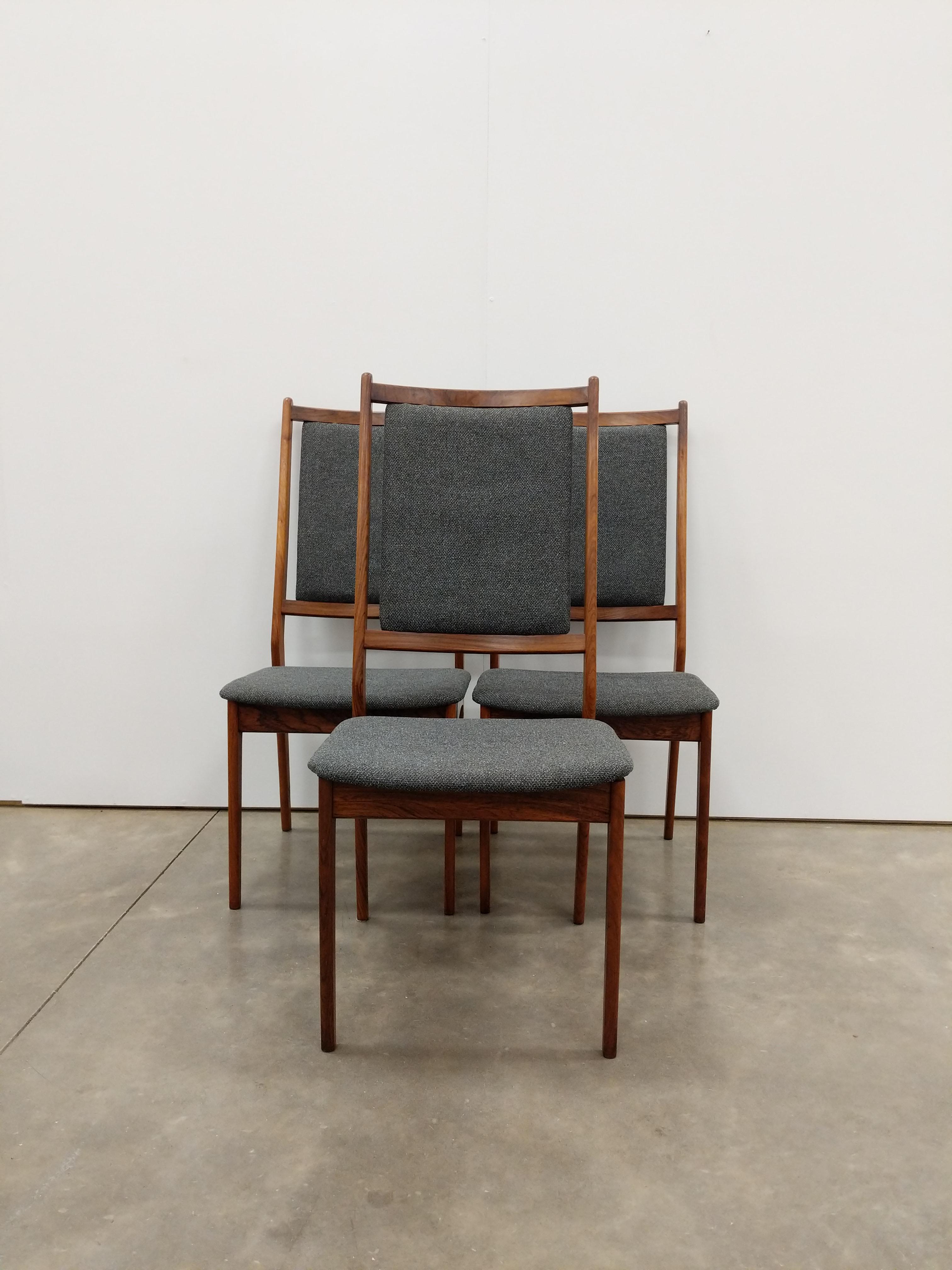 Set of 3 Vintage Danish Modern Rosewood Dining Chairs In Good Condition For Sale In Gardiner, NY