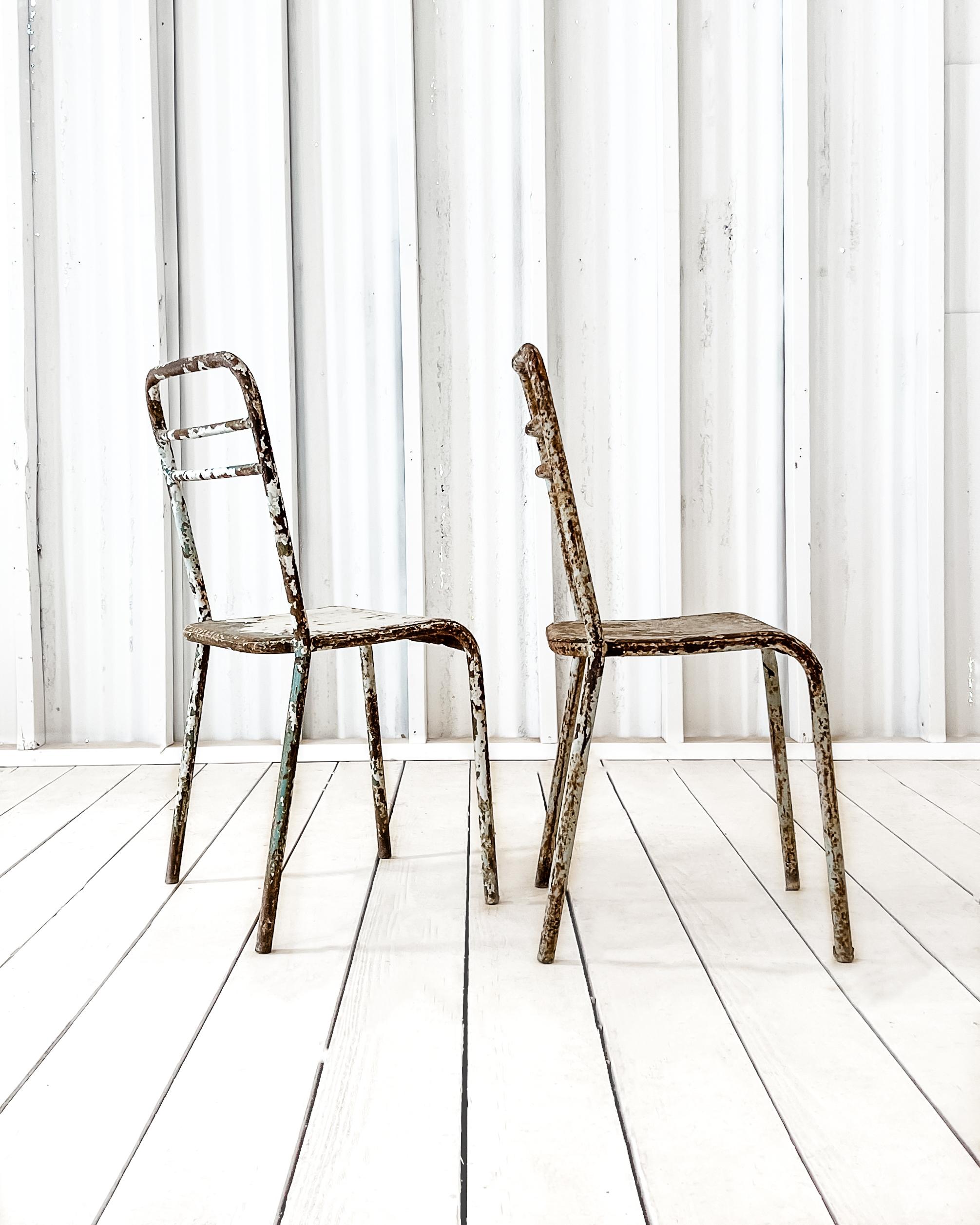 'Set of 3' Vintage French Metal Bistro Table and Chairs 4