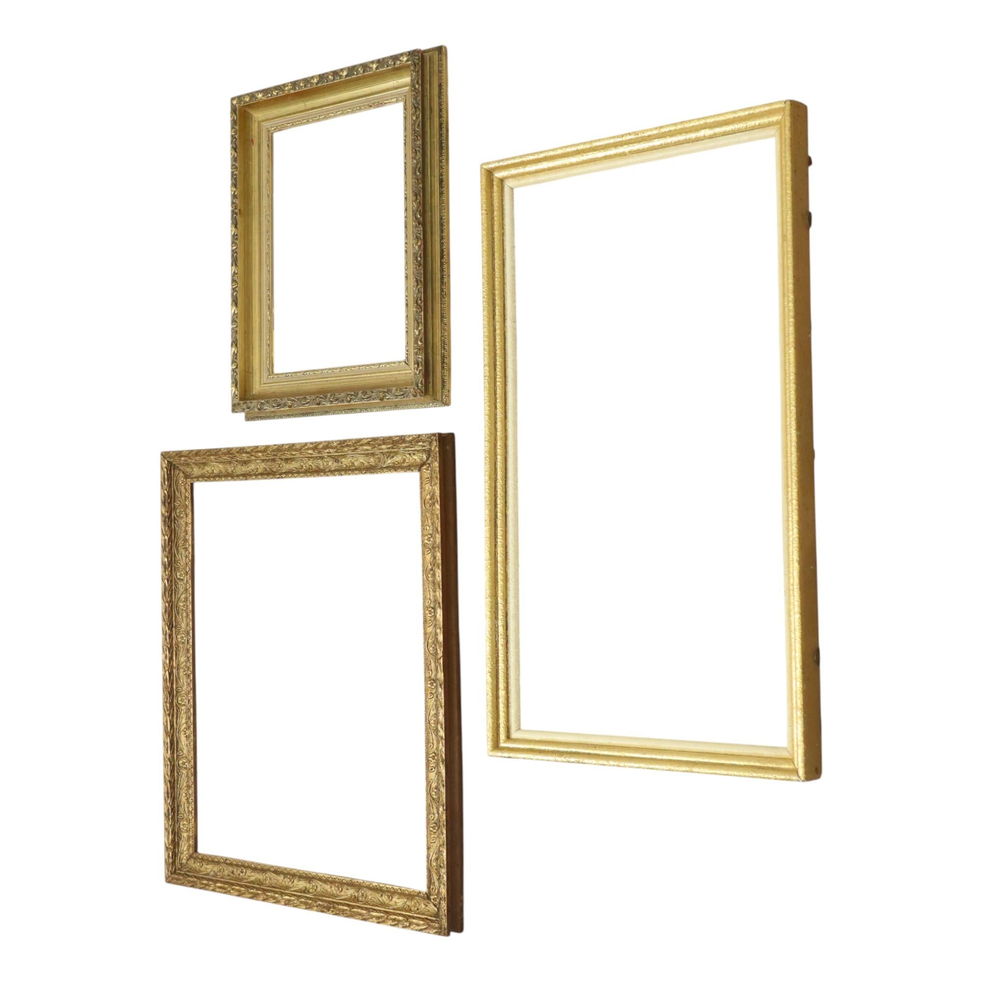 Satz von 3 goldenen Vintage-Rahmen Rahmen im klassischen Stil (20. Jahrhundert) im Angebot