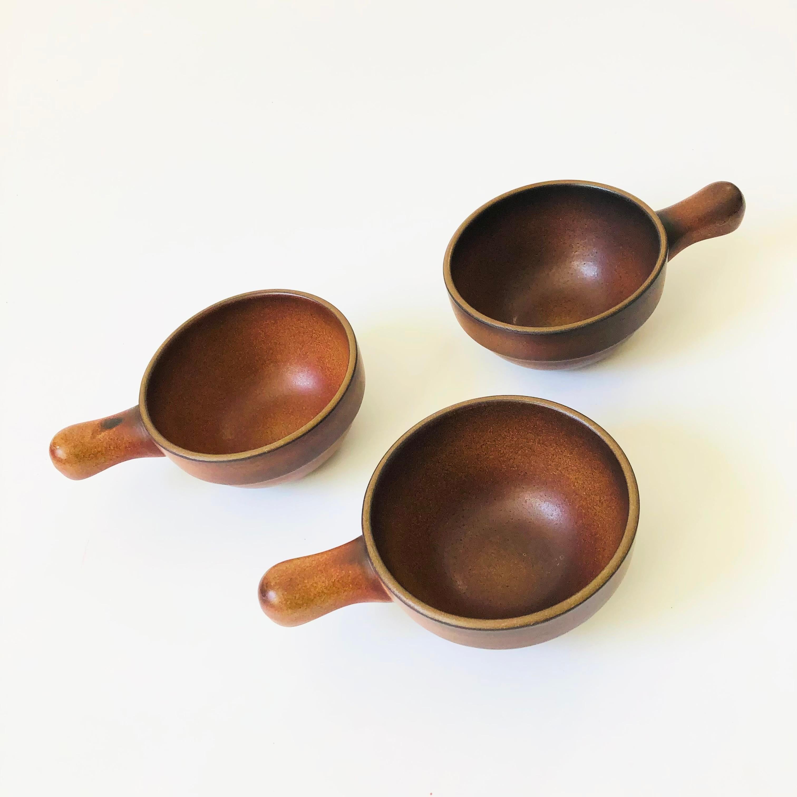 Pottery Set of 3 Vintage Heath Ceramics Bowls