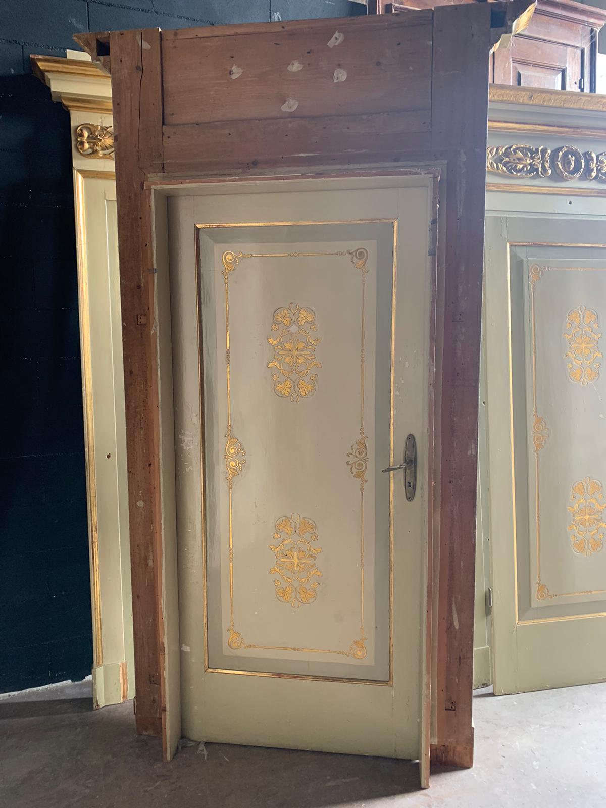 Set of 3 Vintage Lacquered/Gilded Doors, Complete with Frame, Early '900 Italy For Sale 5