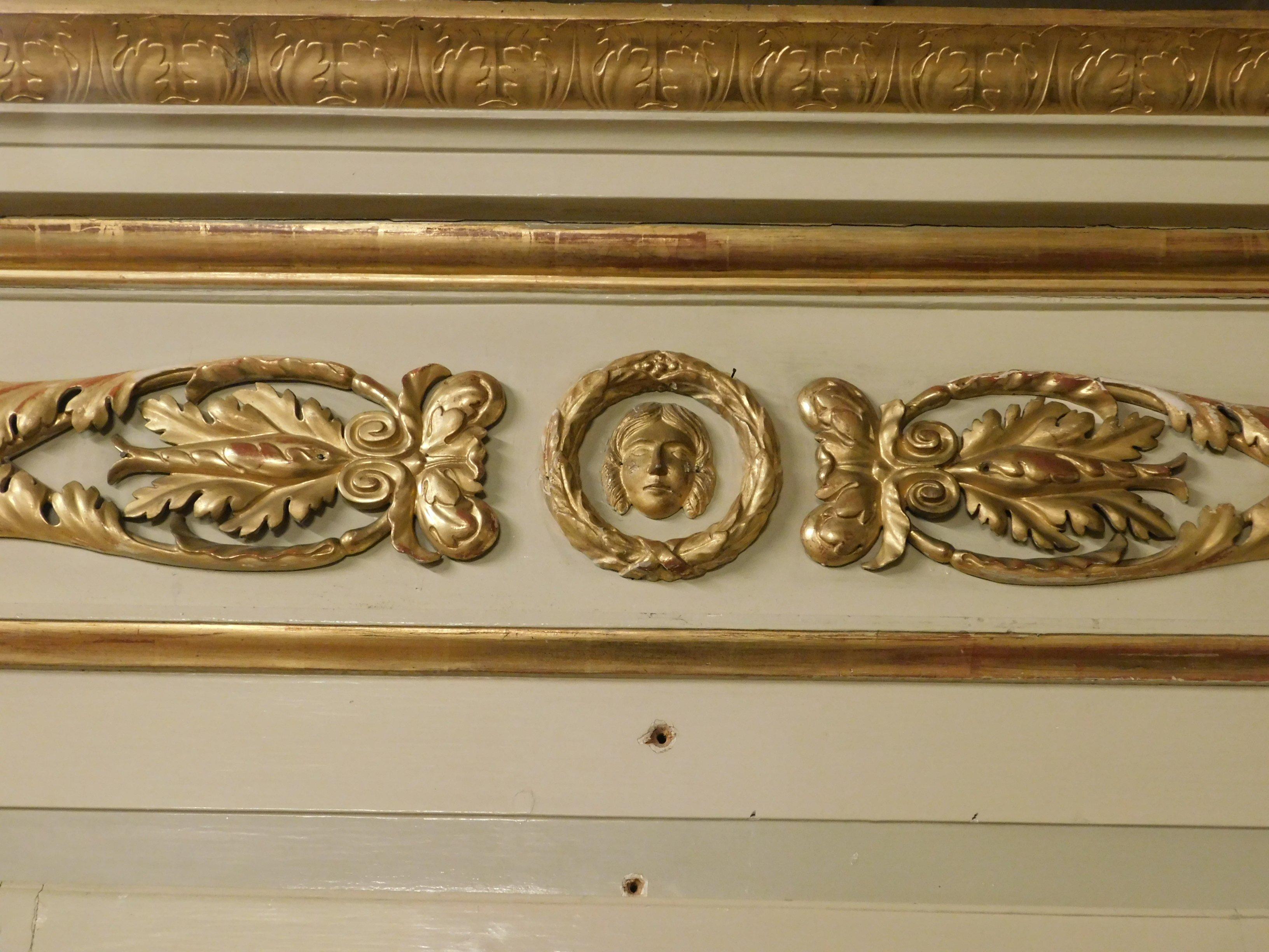 Set of 3 Vintage Lacquered/Gilded Doors, Complete with Frame, Early '900 Italy In Good Condition For Sale In Cuneo, Italy (CN)
