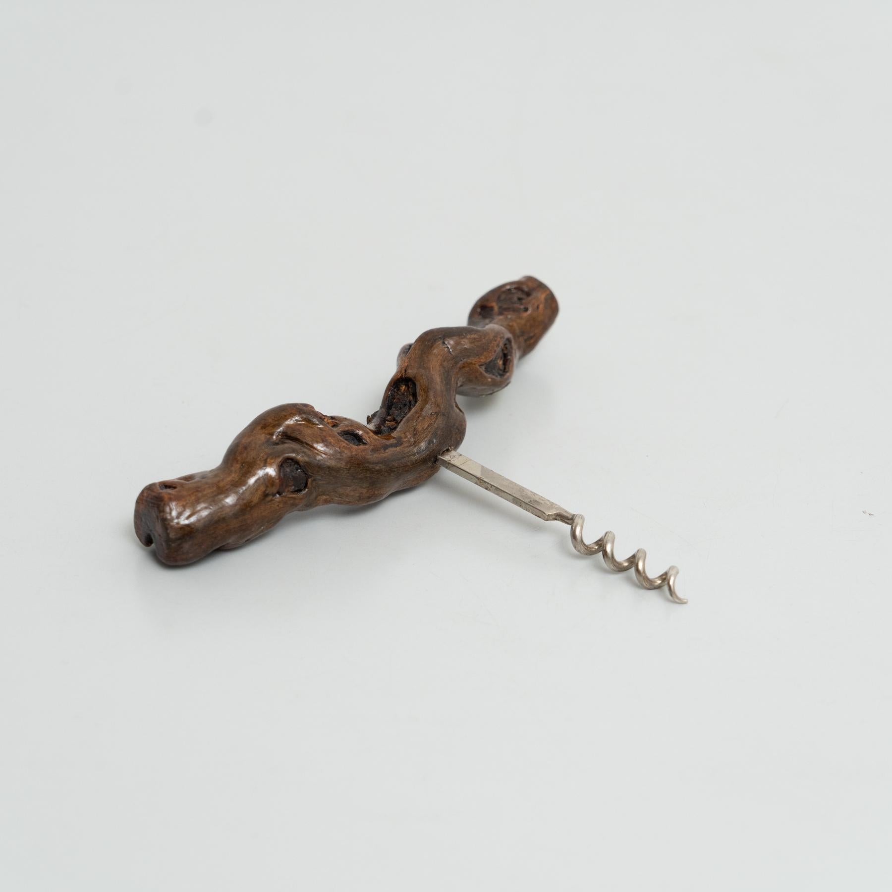 Set of 3 Handcrafted 1930s French Vine Wood Corkscrews by Laurent Siret For Sale 9