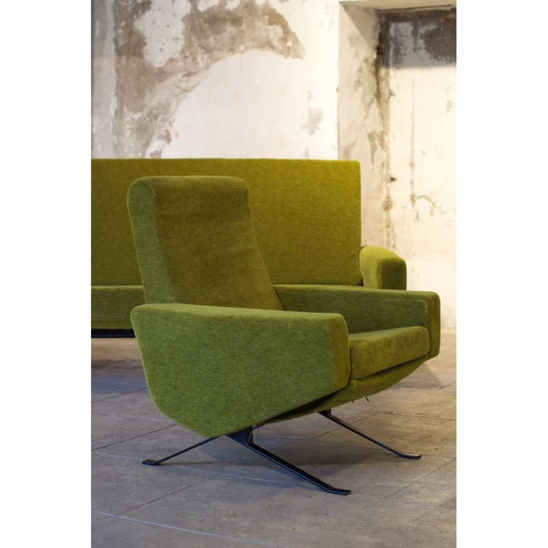 Set of 3 Vintage Sofa and Armchairs by Pierre Guariche from Airborne, 1960s For Sale 12