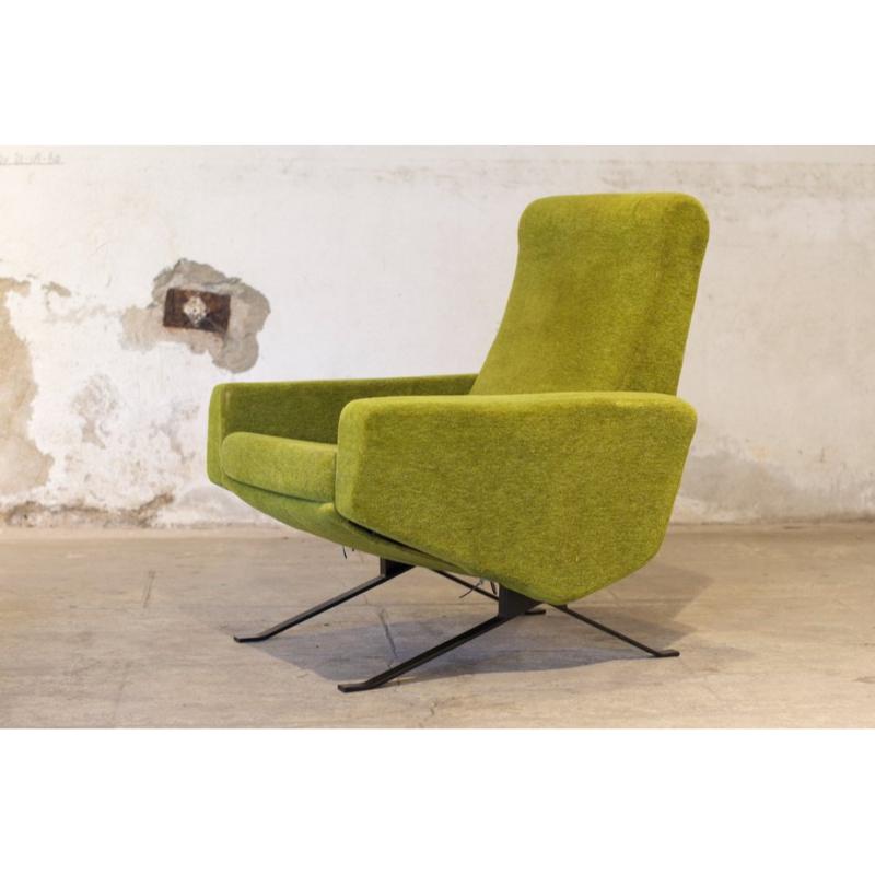 Set of 3 Vintage Sofa and Armchairs by Pierre Guariche from Airborne, 1960s For Sale 13