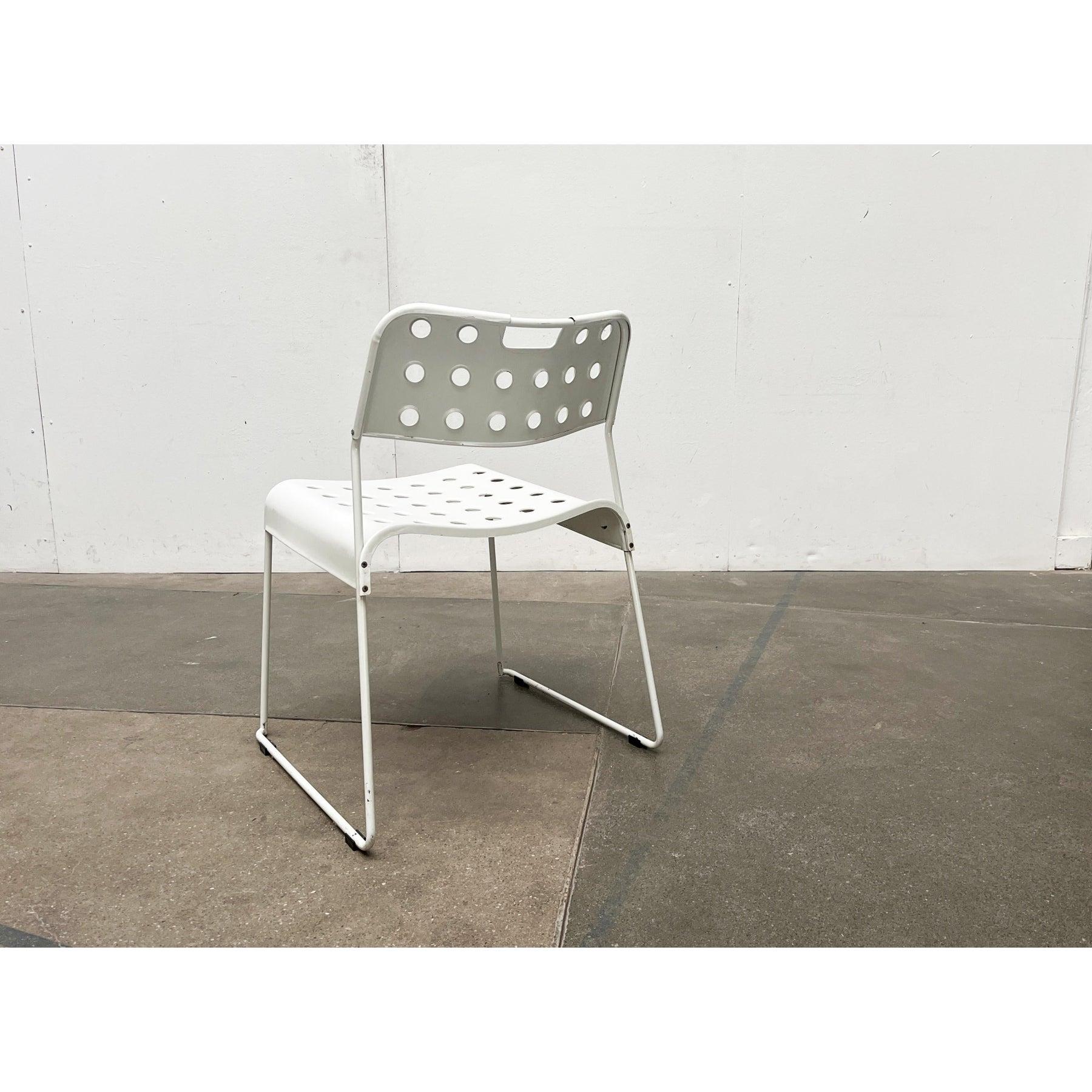 Set of 3 Vintage Space Age Chairs by Rodney Kinsman for Bieffeplast, 1970s For Sale 9