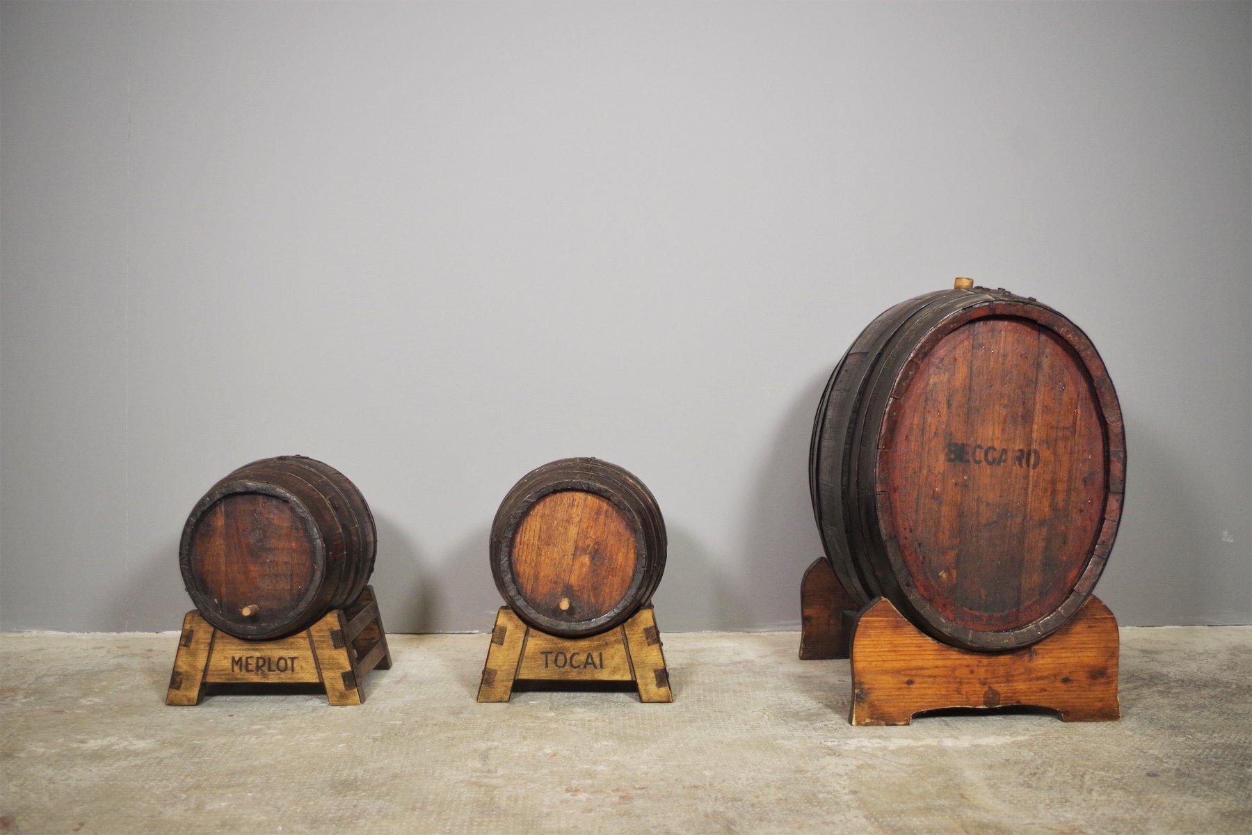 Set of 3 Vintage Wine Barrels, 1950s For Sale 4