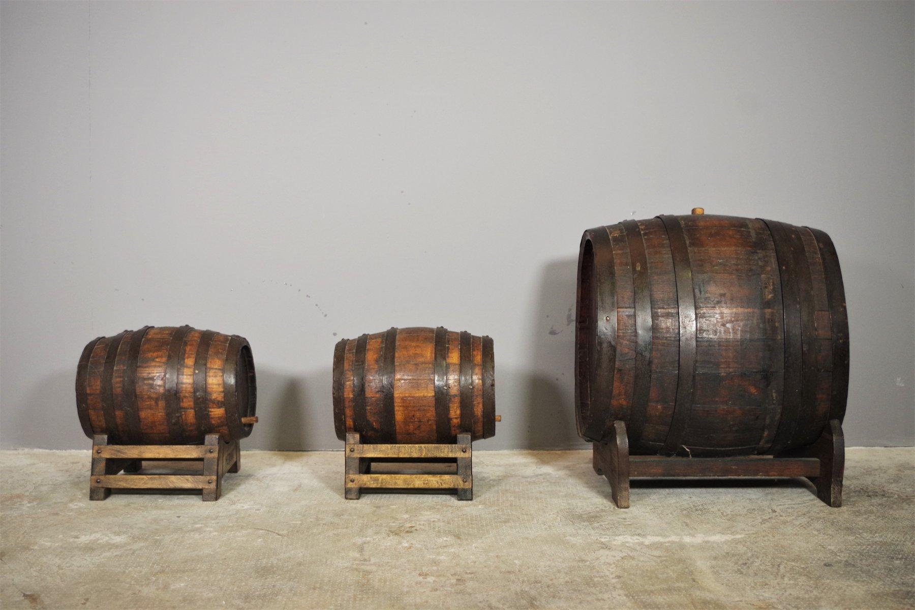 Set of 3 Vintage Wine Barrels, 1950s For Sale 1