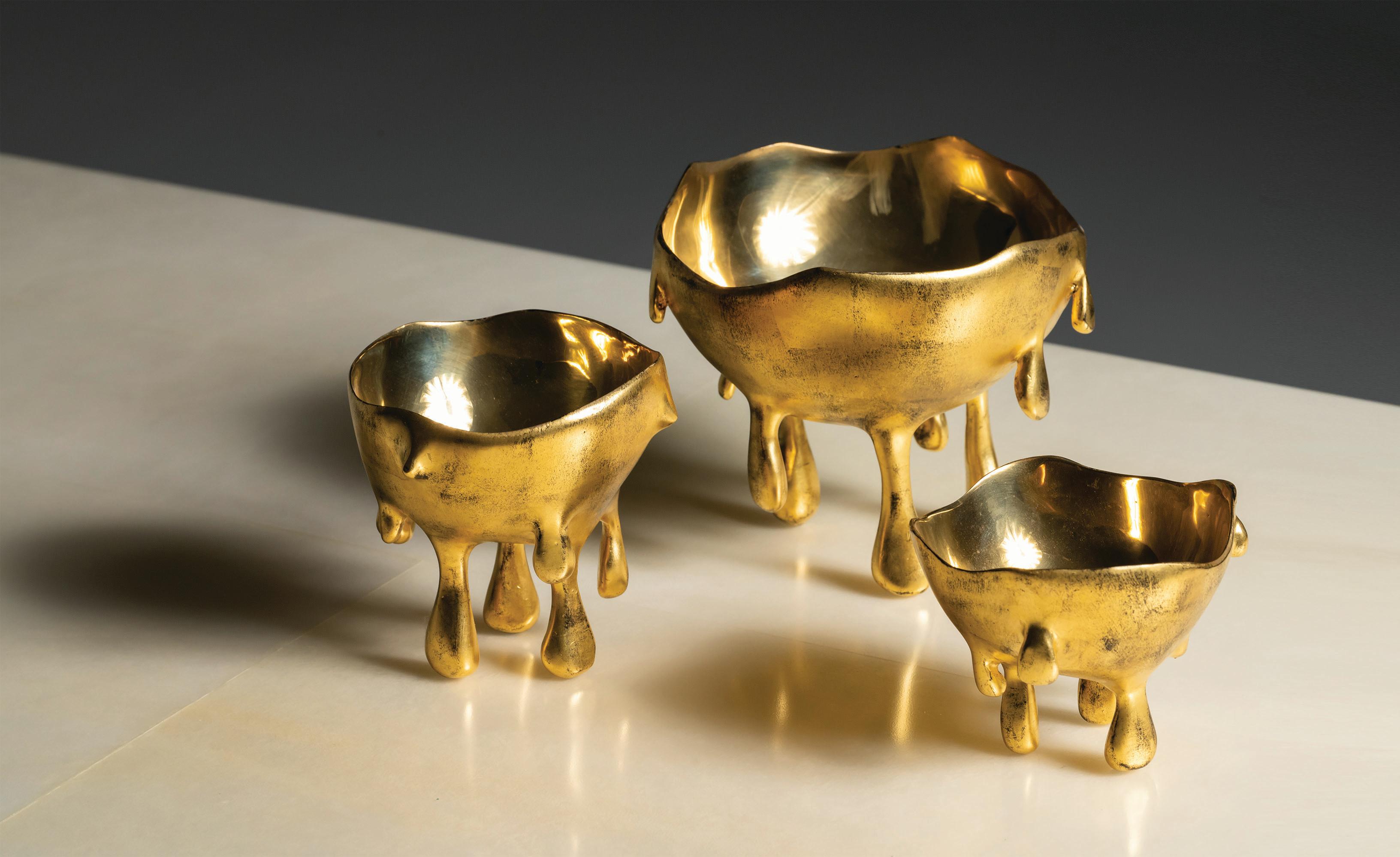 Wabi Bowls in Gold Bronze and Gold Leaf from Elan Atelier (IN STOCK) In New Condition For Sale In New York, NY