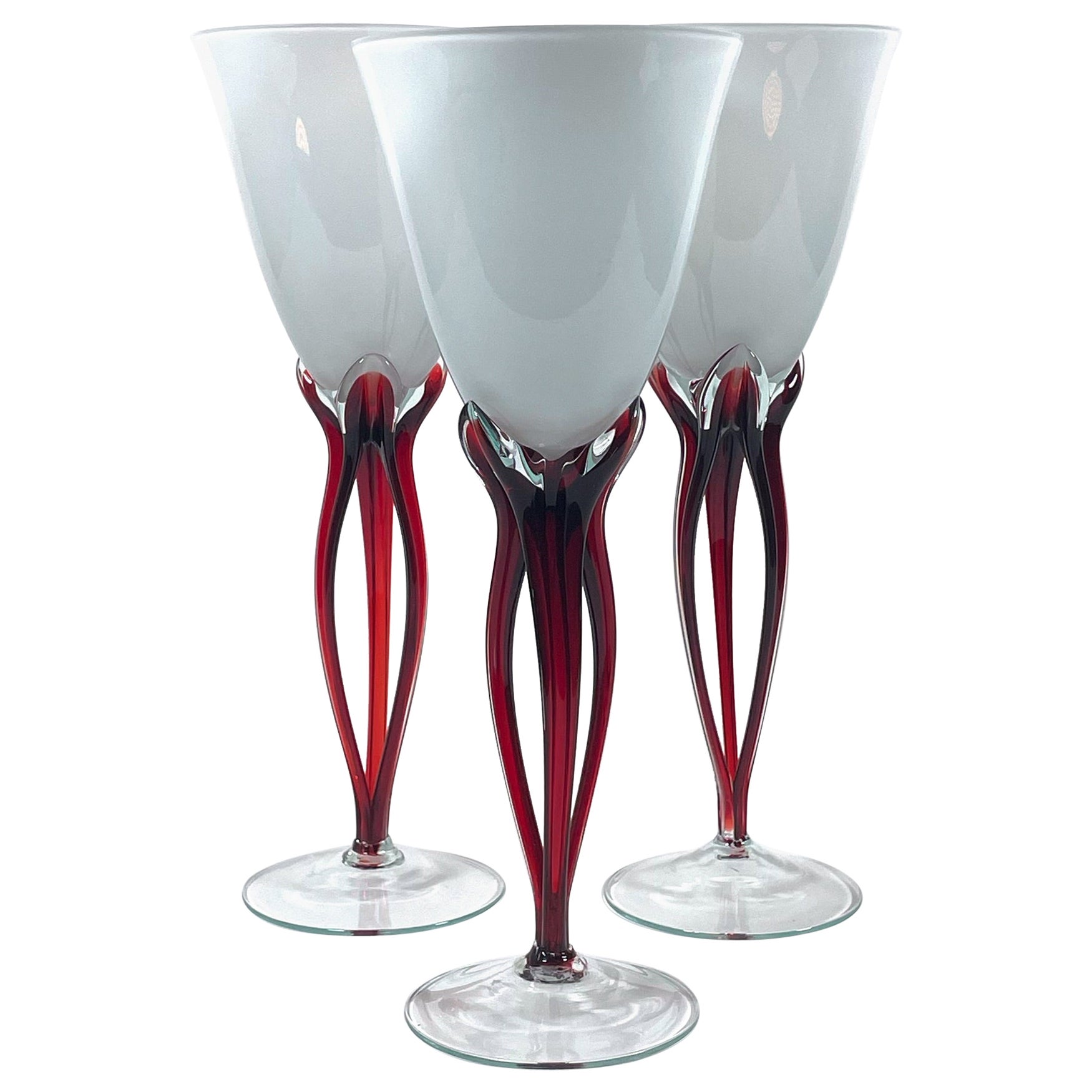 Set of 3 White and Red Fish Glasses - Murano Blown Glass from the 1980s For Sale
